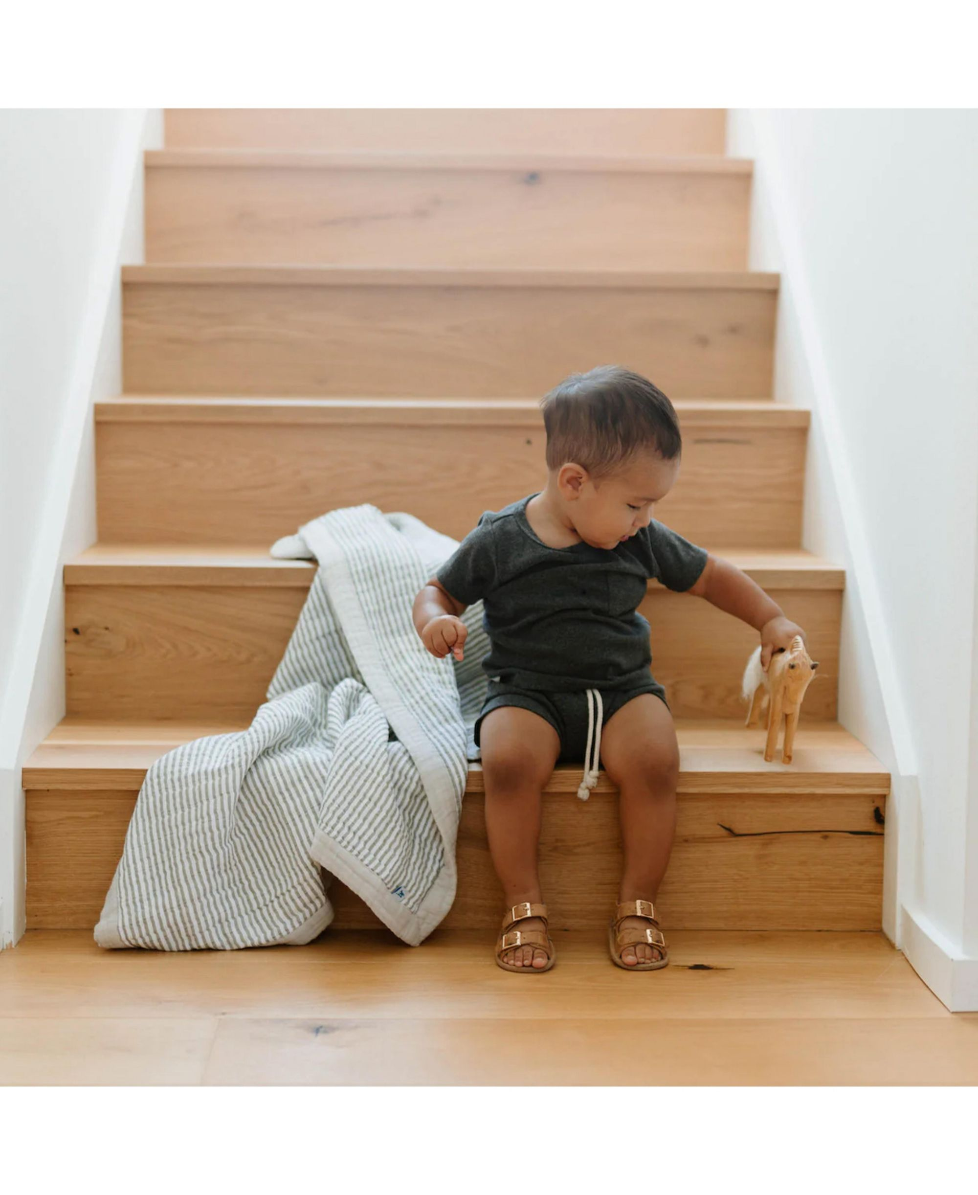 Unisex Cotton Muslin Baby Quilt — Image 6