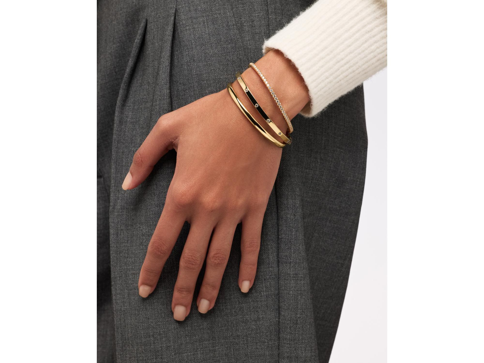 Selena Gold Bangle Bracelet — Image 3