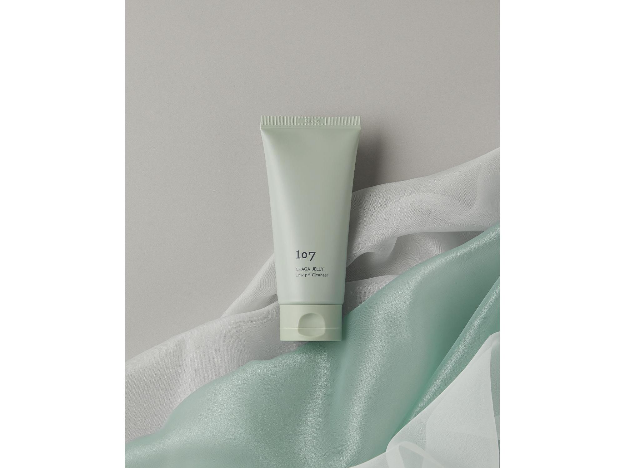 Chaga Jelly Low Ph Cleanser — Image 3
