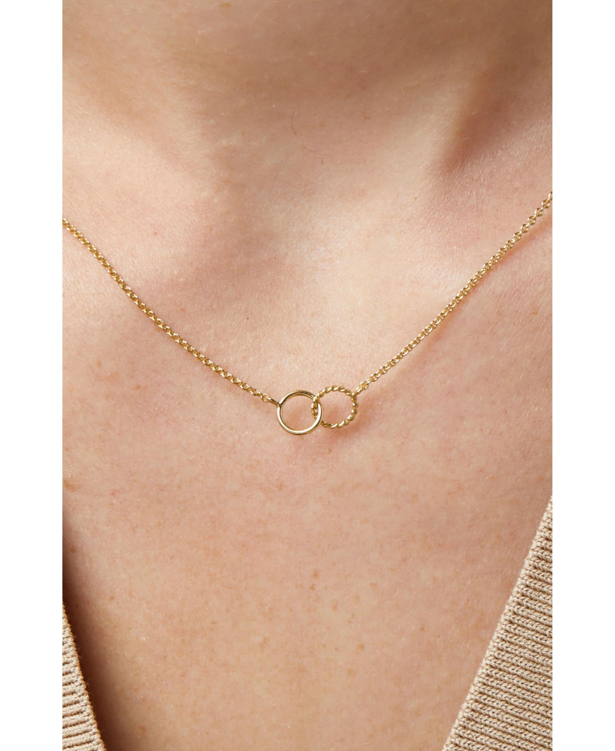 Sam Interlocking Circles Necklace — Image 3