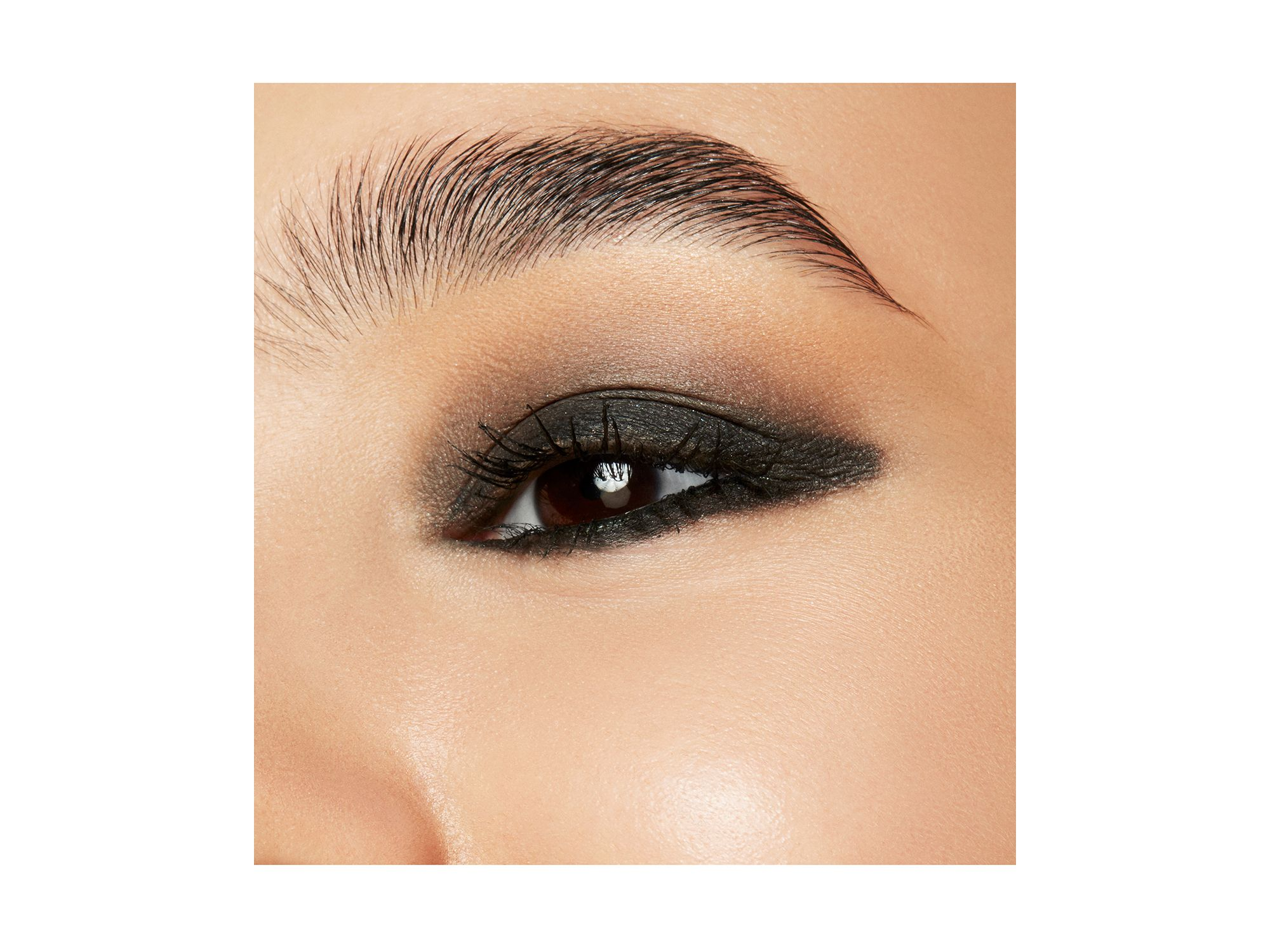 Pro Longwear Paint Pot — Image 3