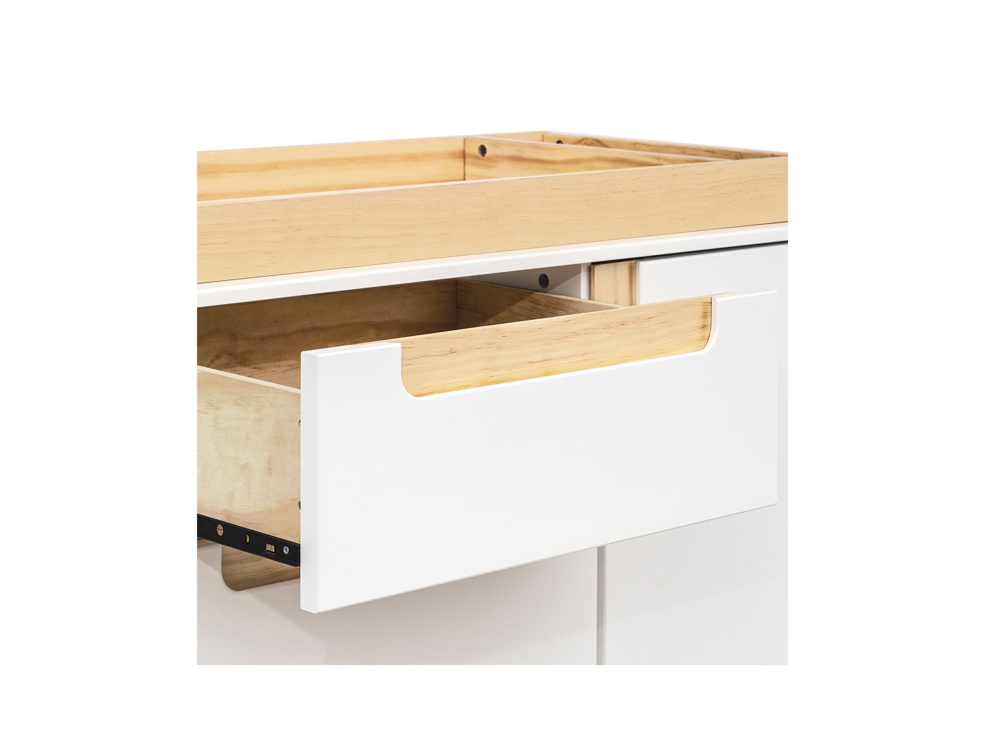 Yuzu 3 Drawer Changer Dresser — Image 9