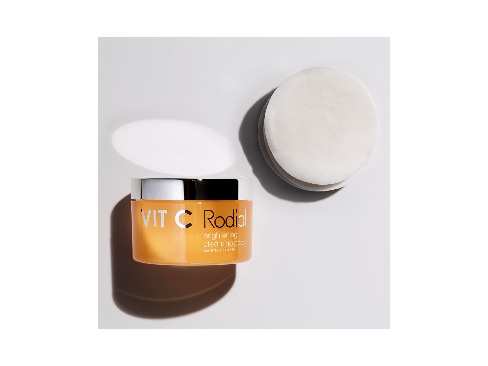 Vit C Brightening Pads — Image 4