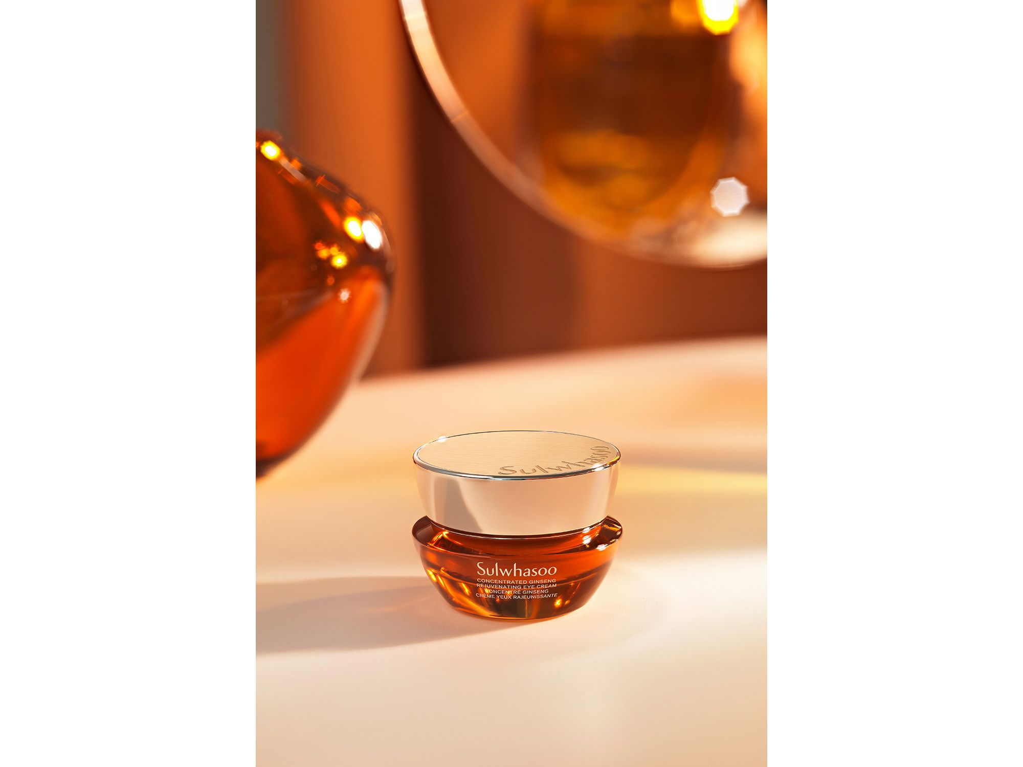 Concentrated Ginseng Rejuvenating Eye Cream 0.5 oz. — Image 8