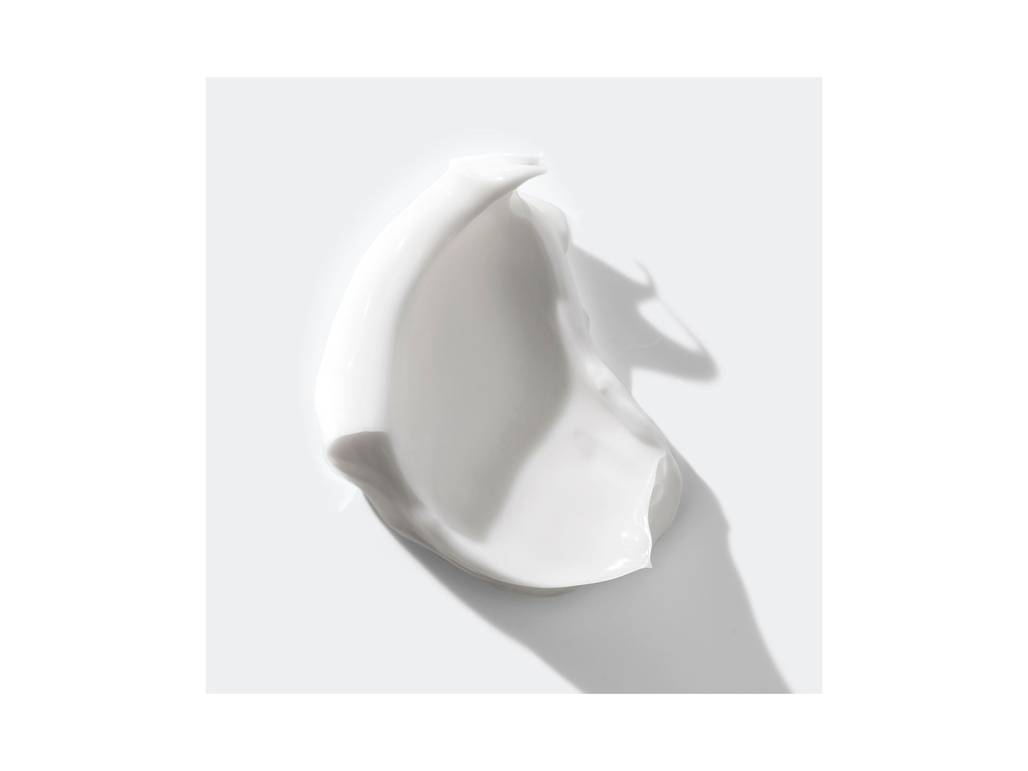 Even Better Clinical Brightening Moisturizer — Image 10