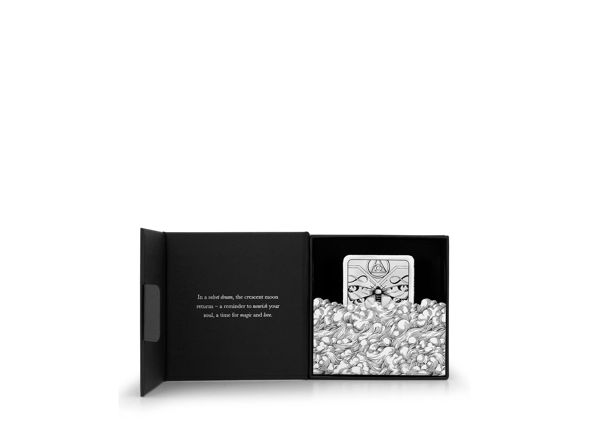 La Lune de Velours Nourishing Oil Milk Silver Cleanser 3.35 oz. — Image 4