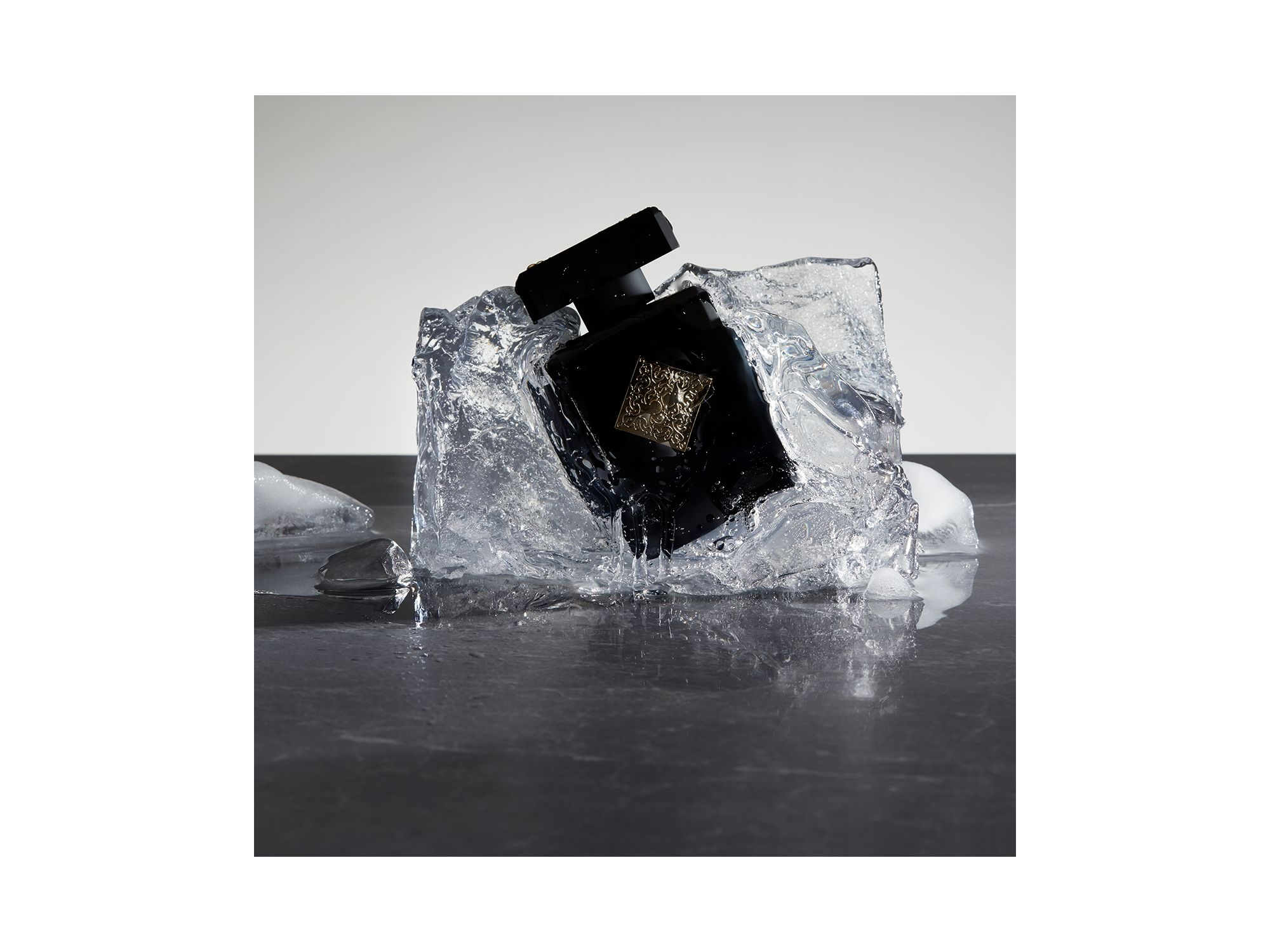 Magnetic Blend 7 Eau de Parfum 3.04 oz. — Image 3