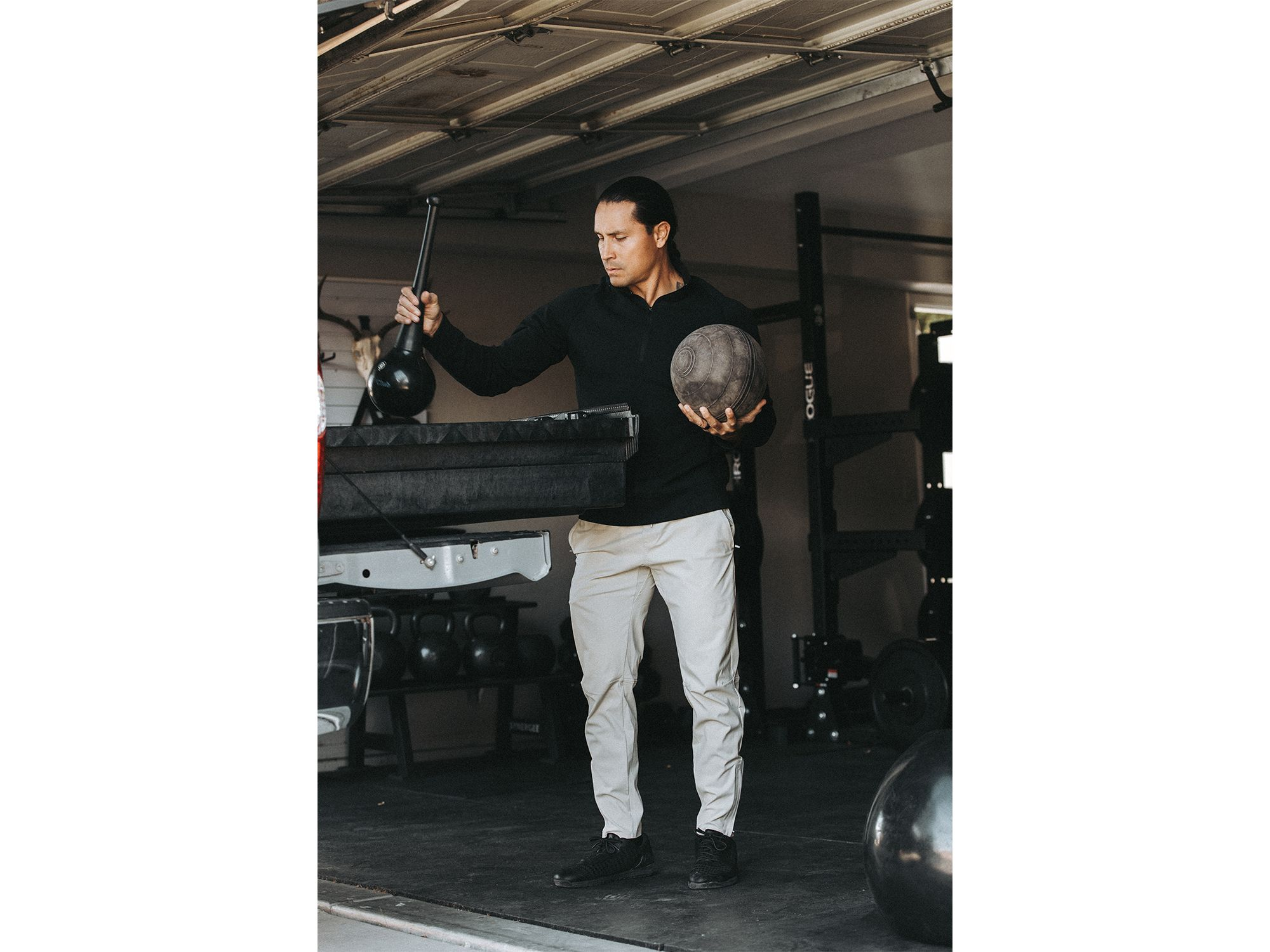 Overzip Mock Neck Sweatshirt — Image 3
