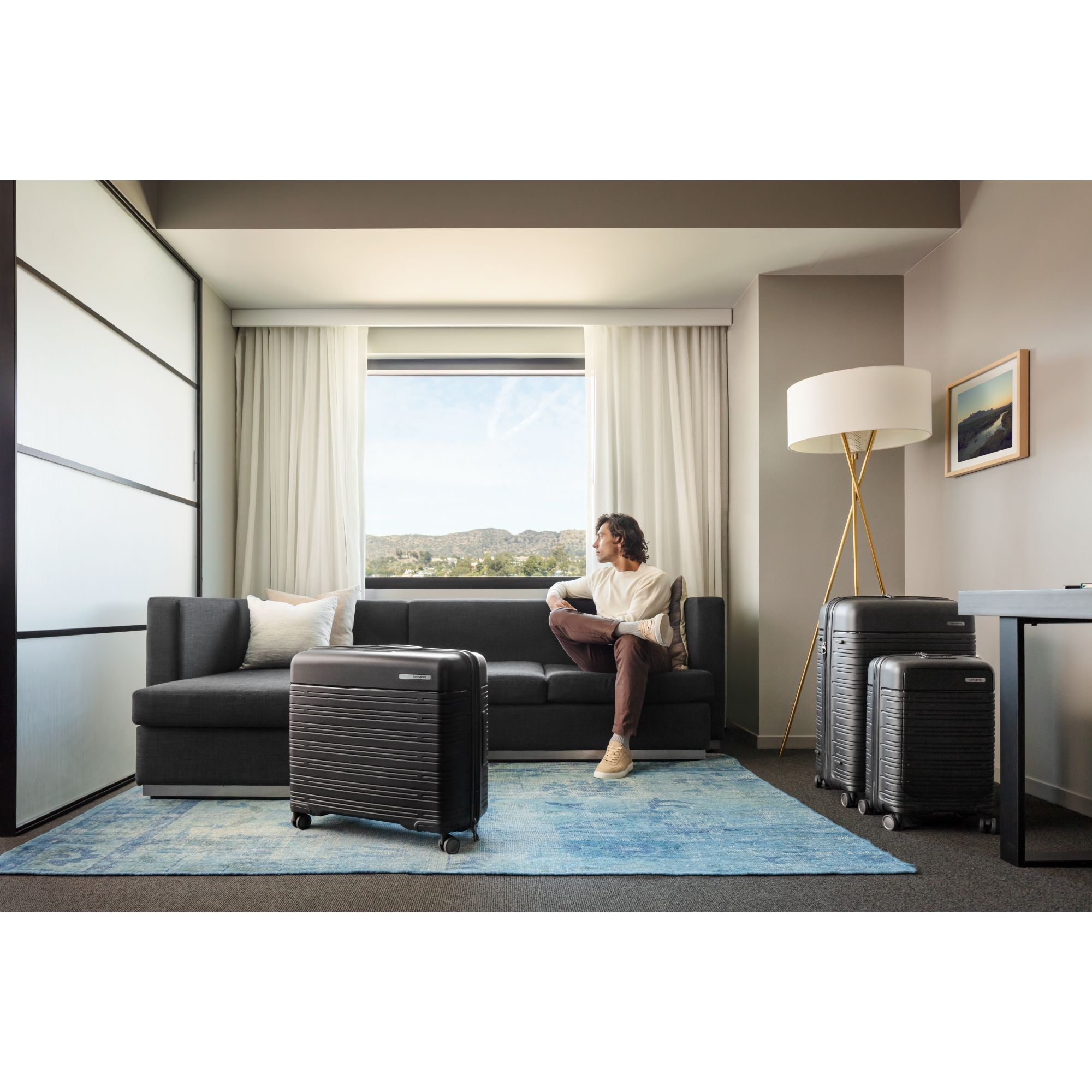 Elevation™ Plus Medium Glider Suitcase — Image 13