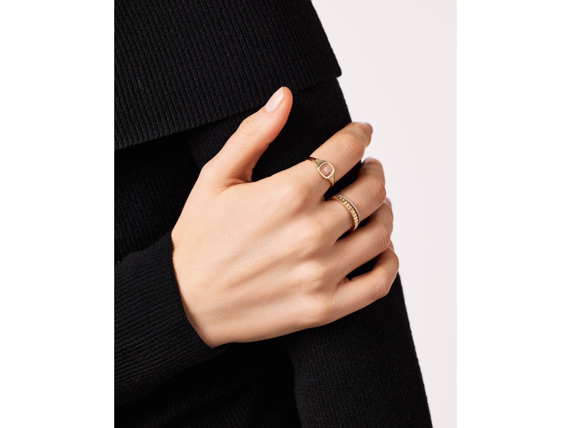 Solid Yellow Gold Floating Lab-Grown Diamond Signet Ring — Image 3
