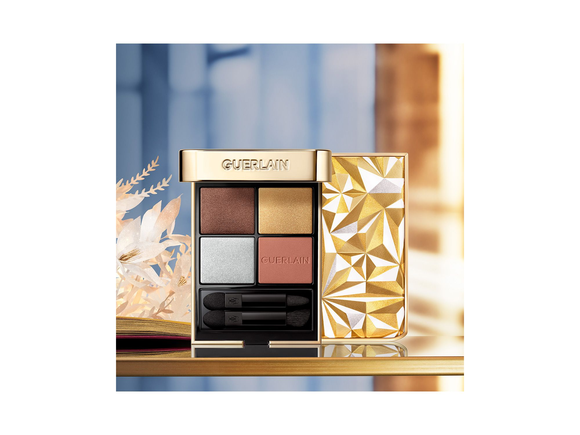 Holiday Limited Edition Ombres G Quad Eyeshadow Palette — Image 5