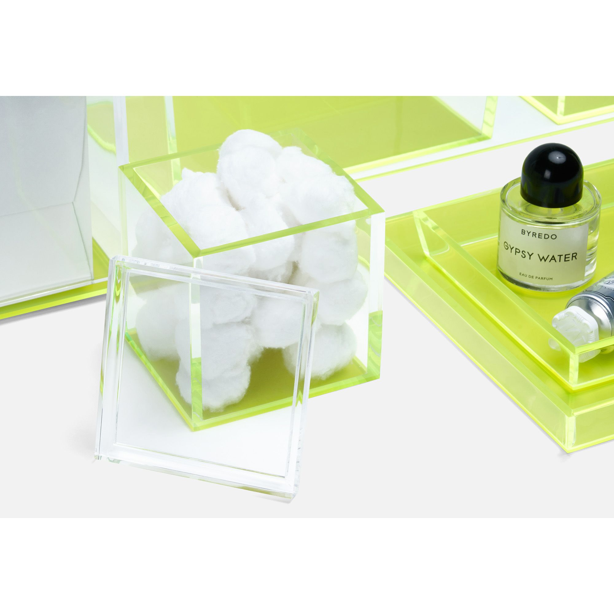 Monette Bath Accessories — Image 4