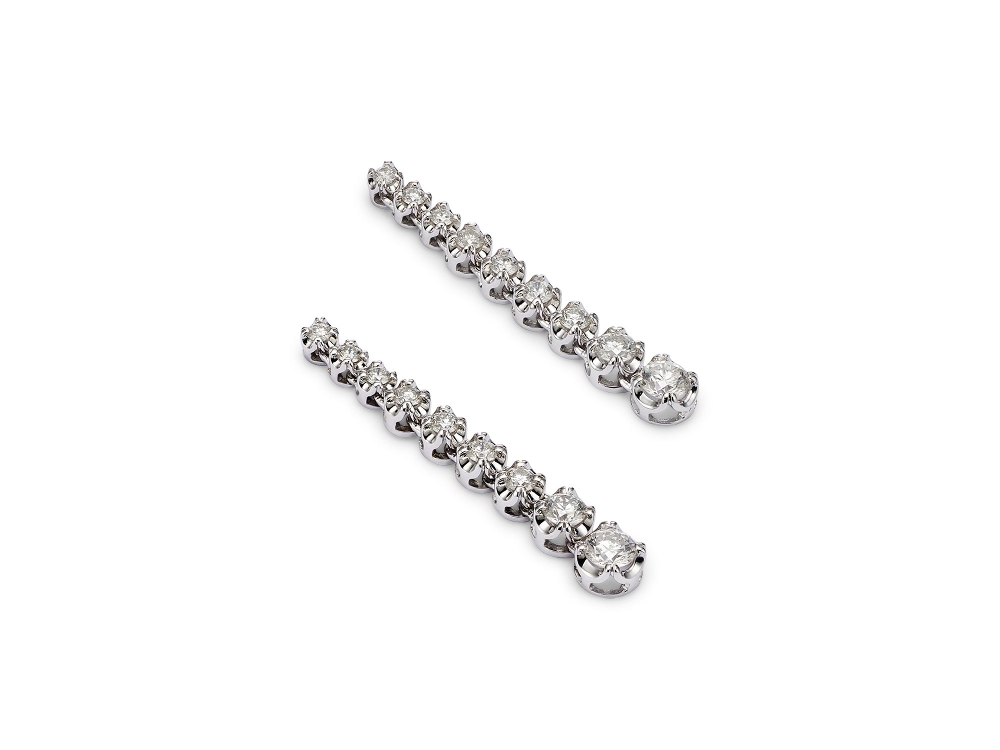 Diamond Graduated Drop Earrings in 14K White Gold, 0.80 tcw — Image 4