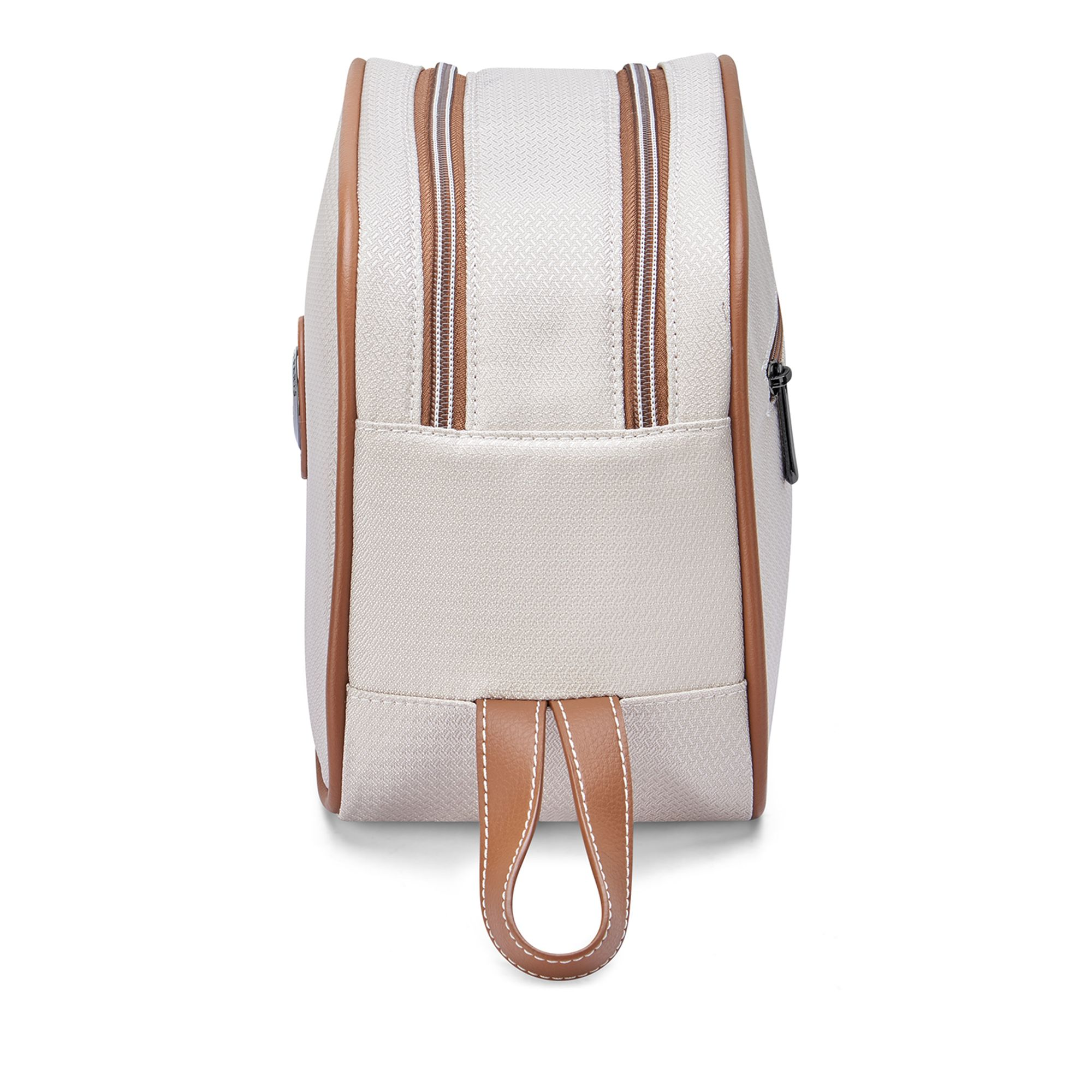 Chatelet Air 2 Toiletry Kit — Image 9