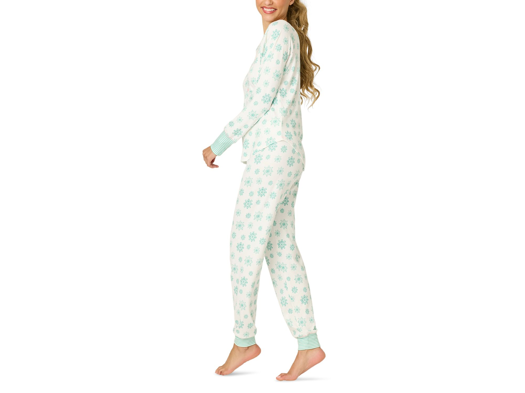 Snowflake Wishes Pajama Set — Image 4
