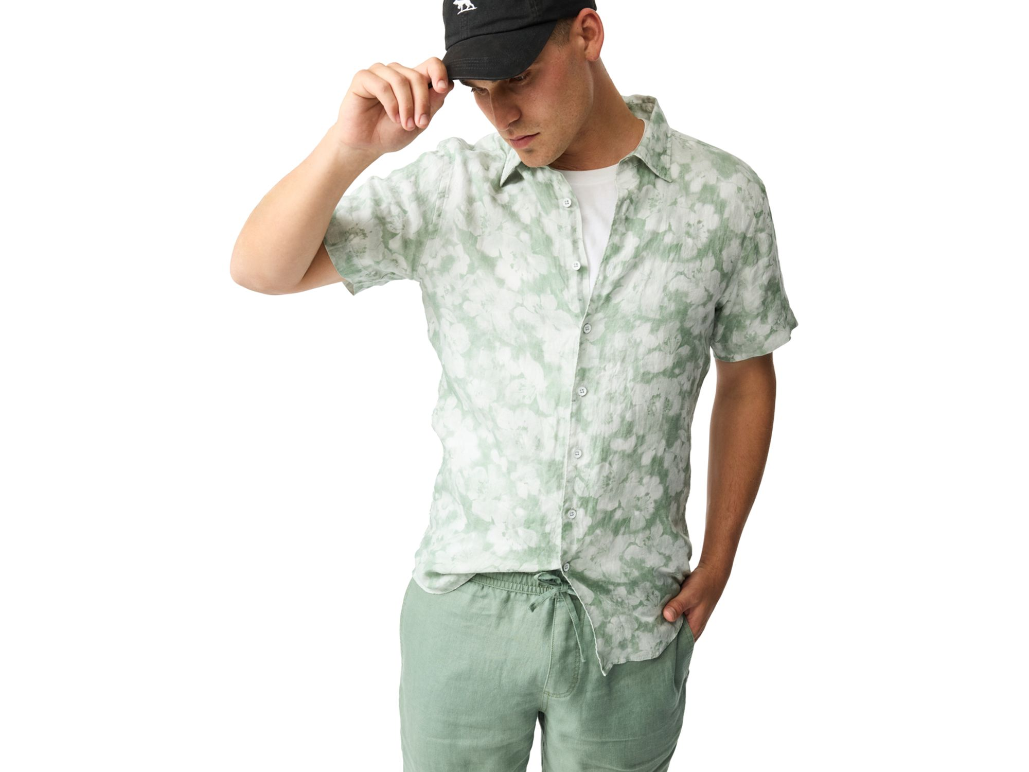 Linen 9" Resort Shorts — Image 4