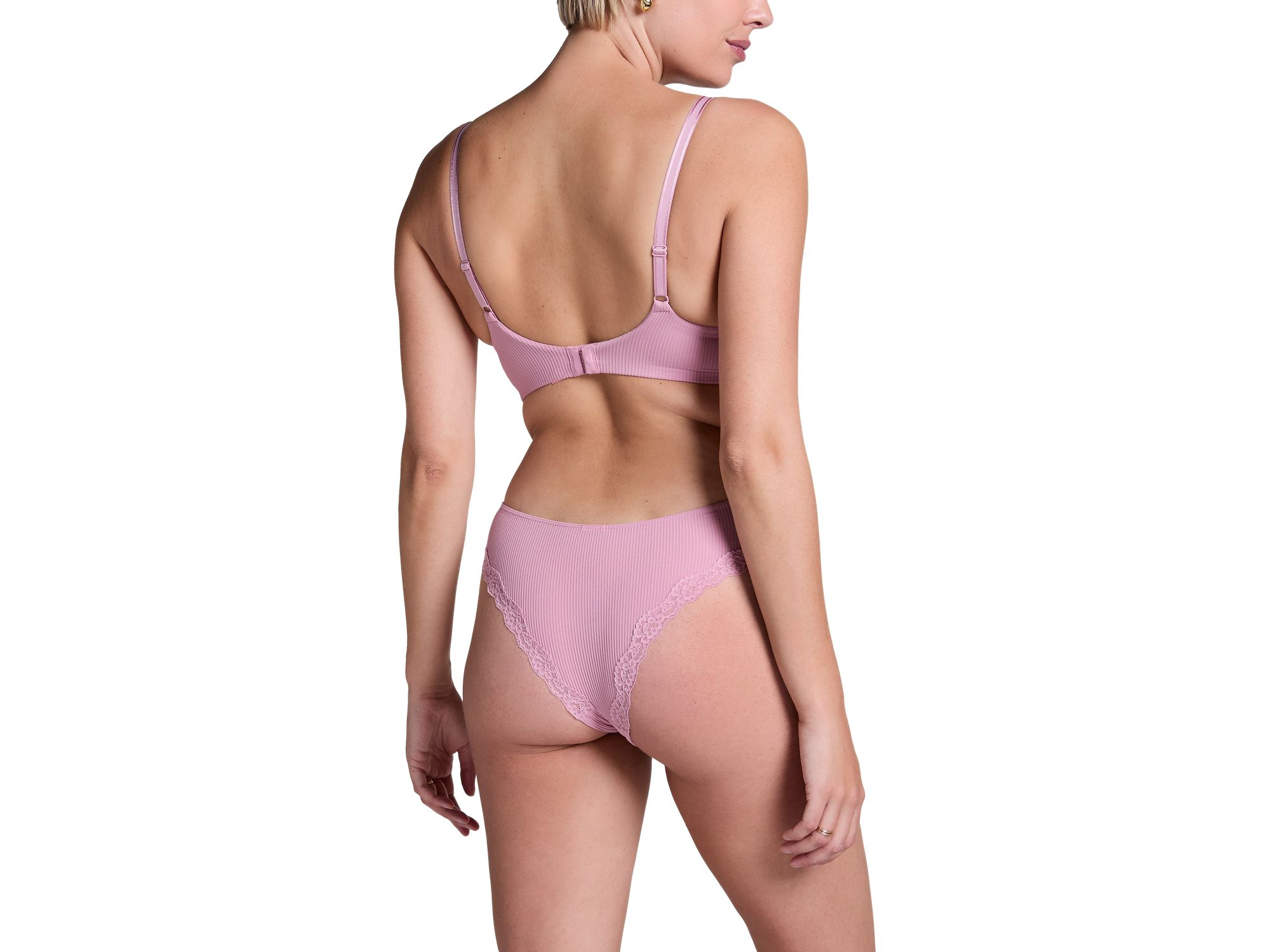 Lola Brazilian — Image 4