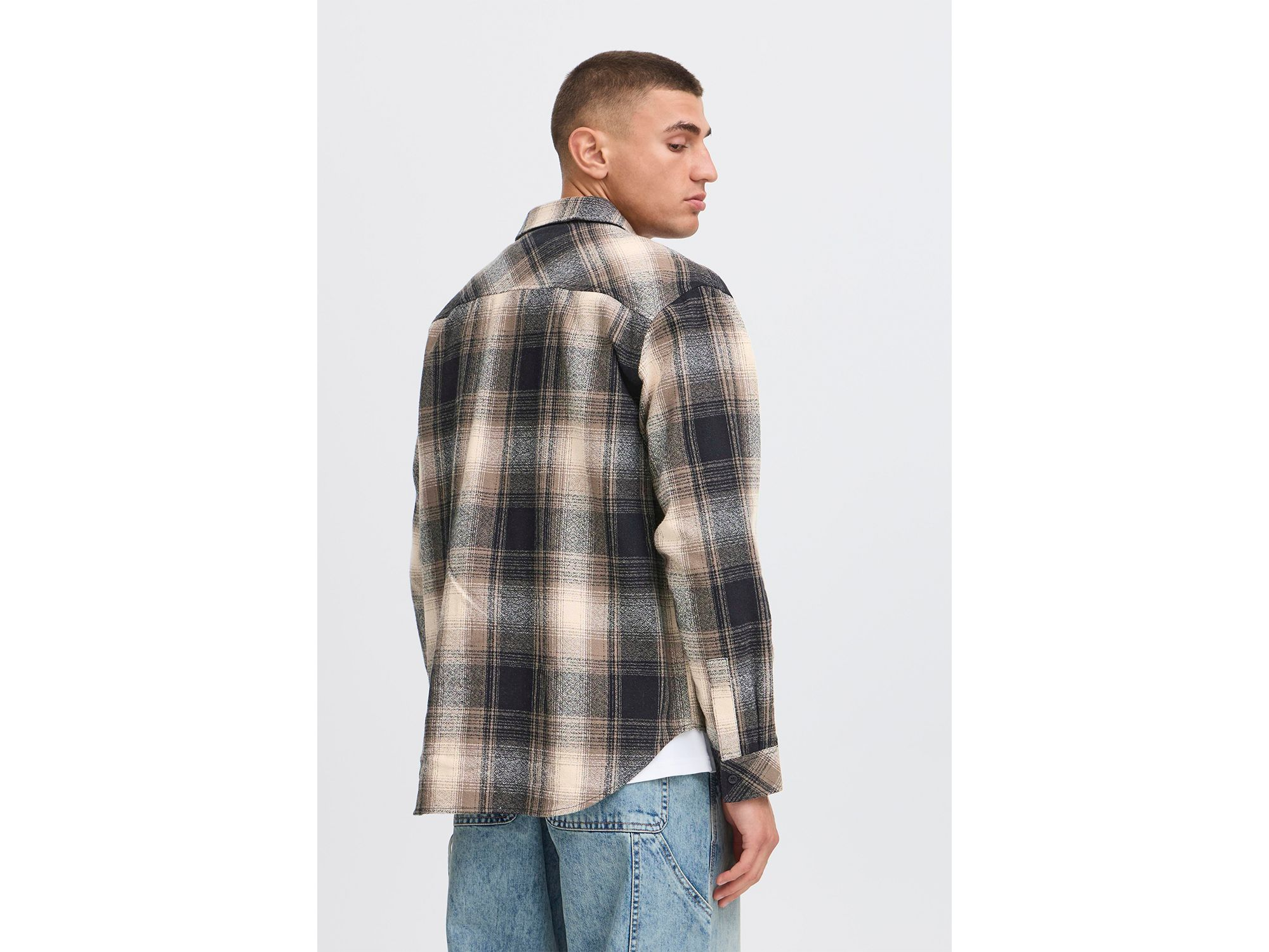Rikki Plaid Zip Shirt — Image 4