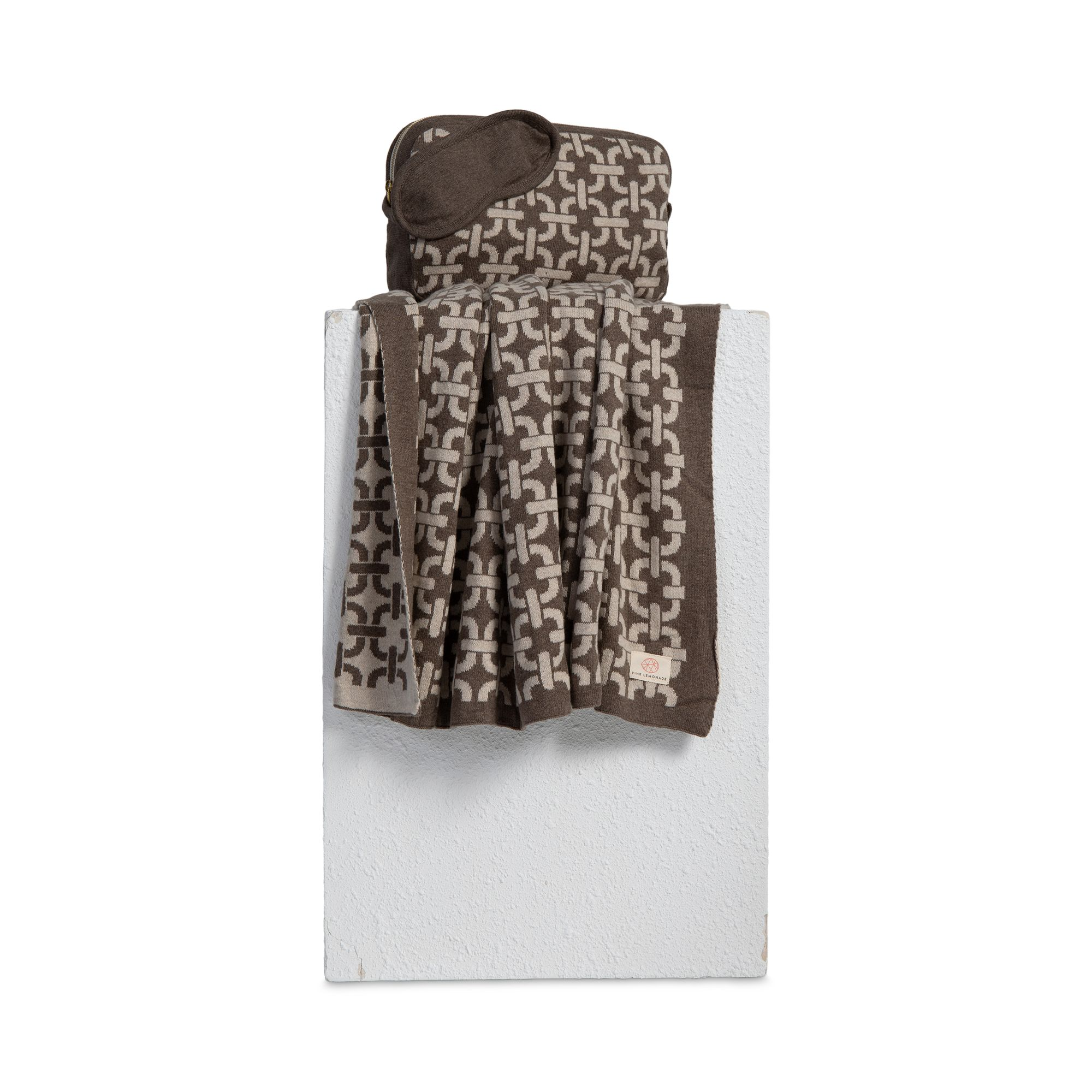 Chain Print Travel Blanket Set — Image 3