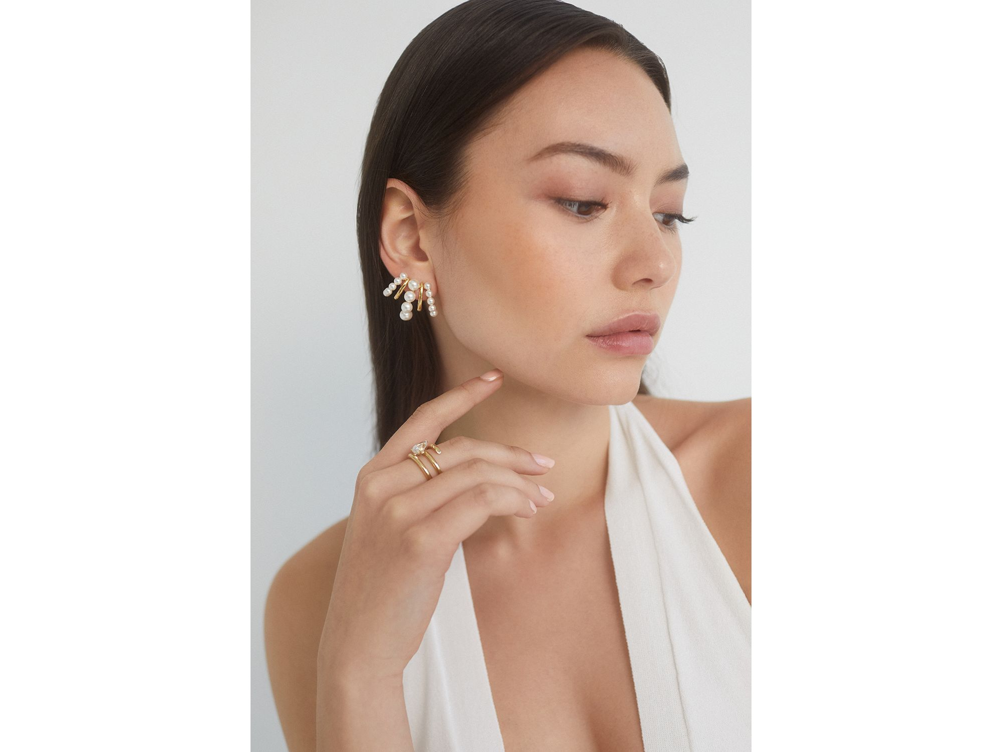 Imitation Pearl Multirow J Hoop Earrings — Image 3