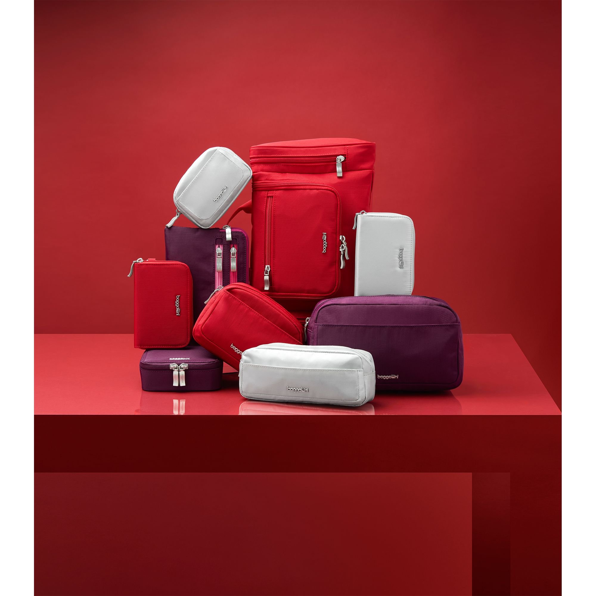 The Jet Set Edit Pocket Cosmetic Pouch with Brush Organization — Image 4