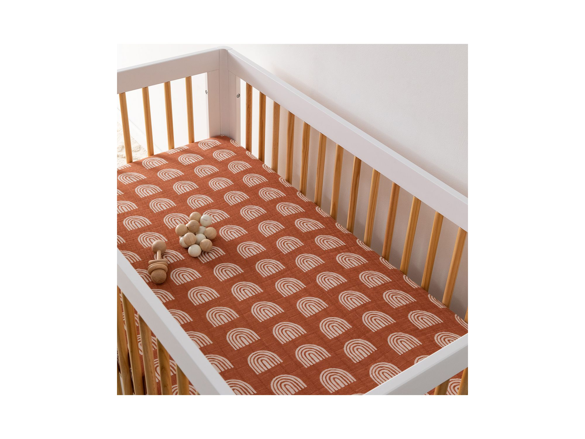 Crib Sheet in GOTS Certified Organic Muslin Cotton — Image 4