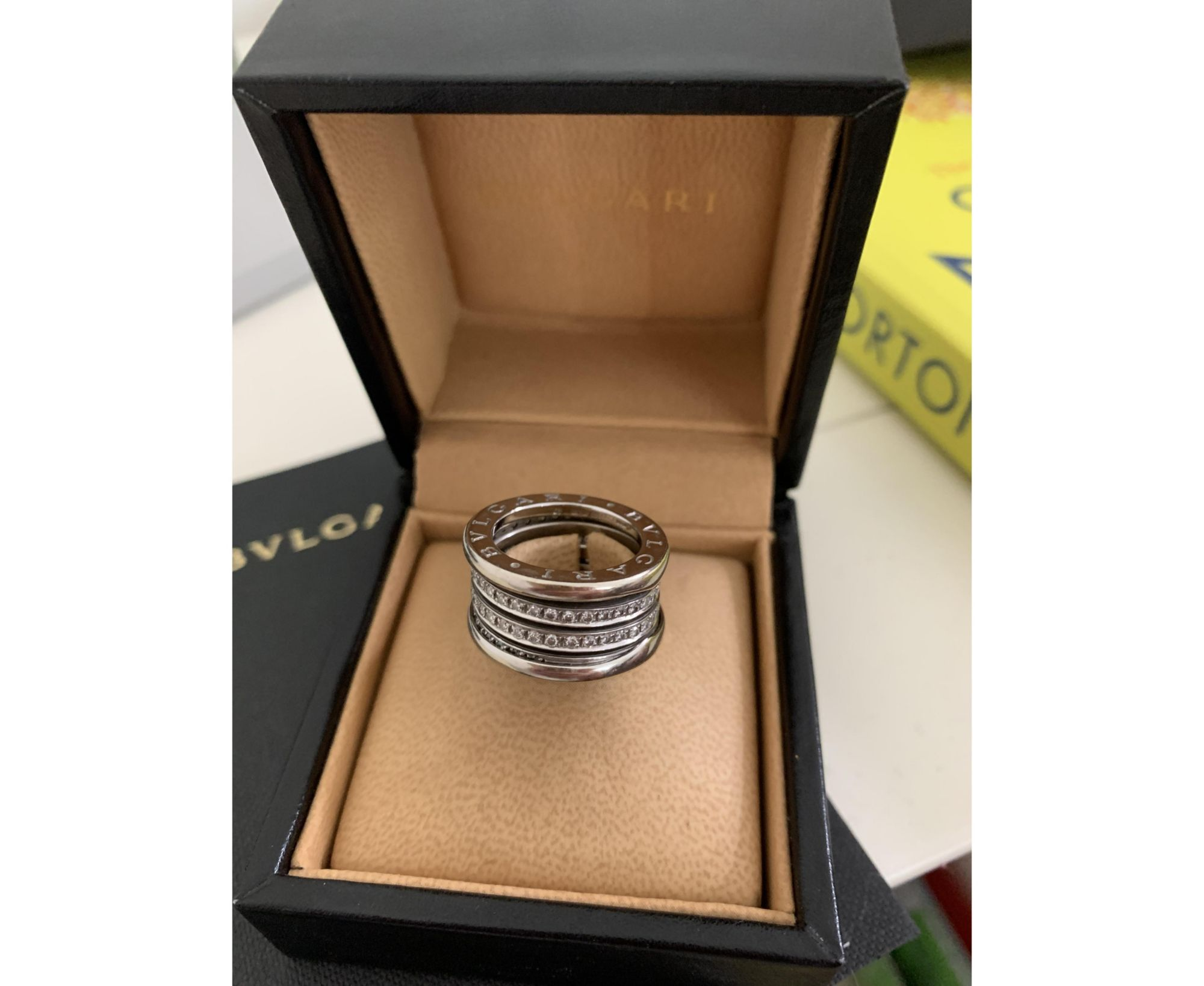 B.zero1 18k White Gold Band — Image 3