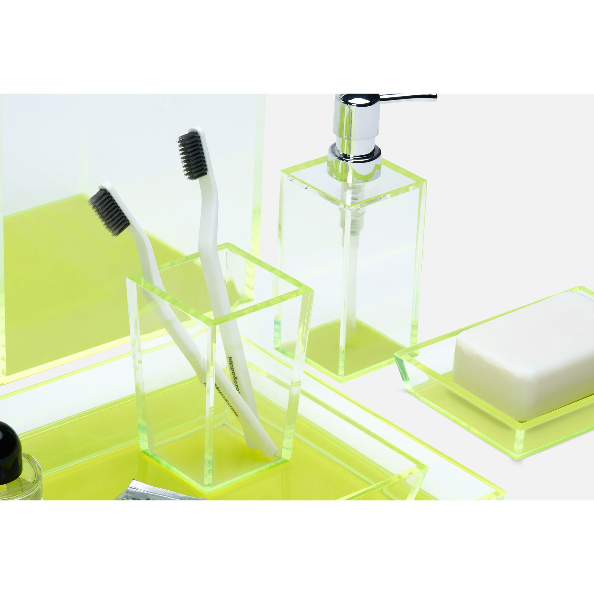 Monette Bath Accessories — Image 3