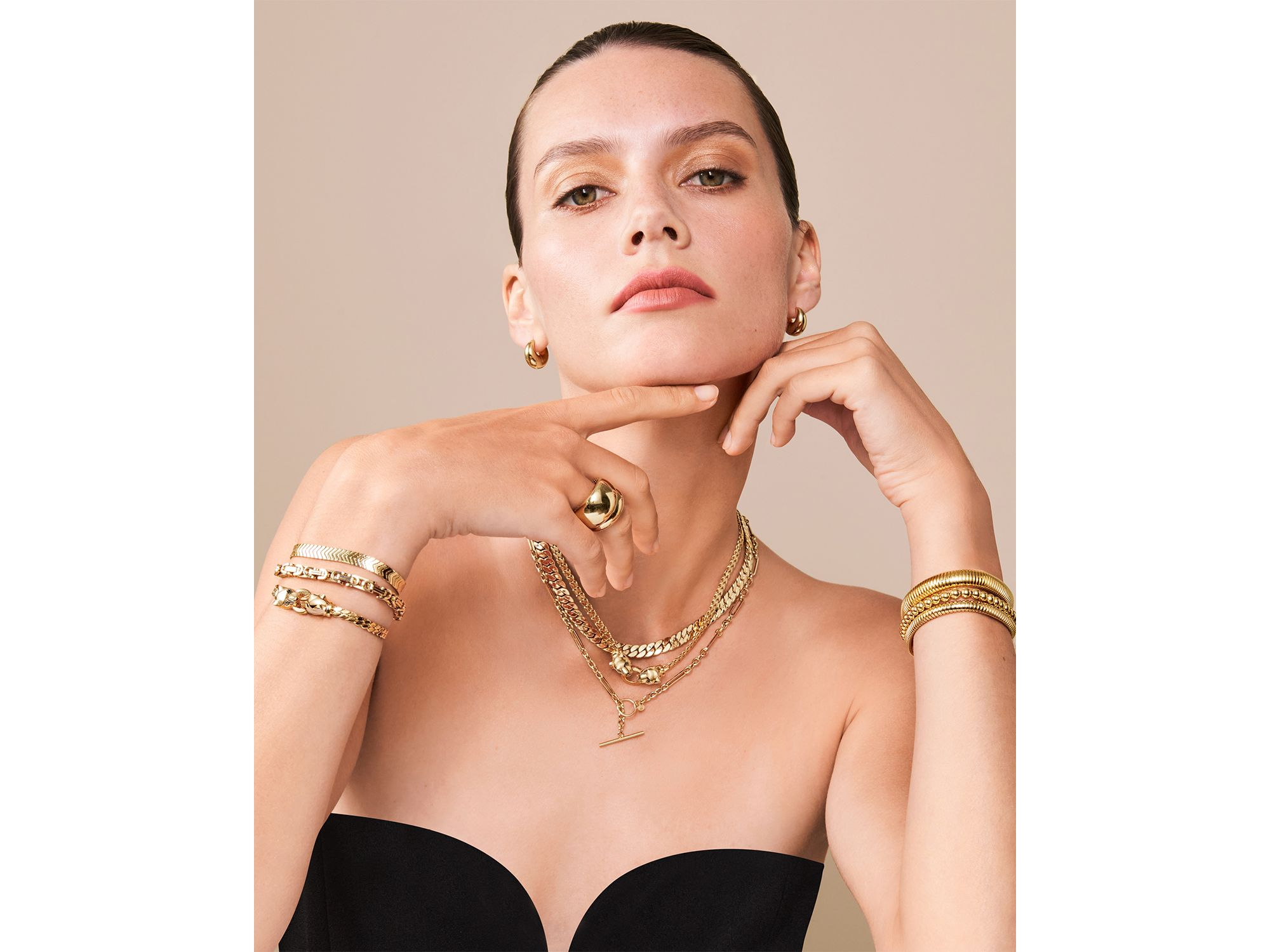 14K Yellow Gold Tapered Tube Hoop Earrings - Exclusive — Image 4