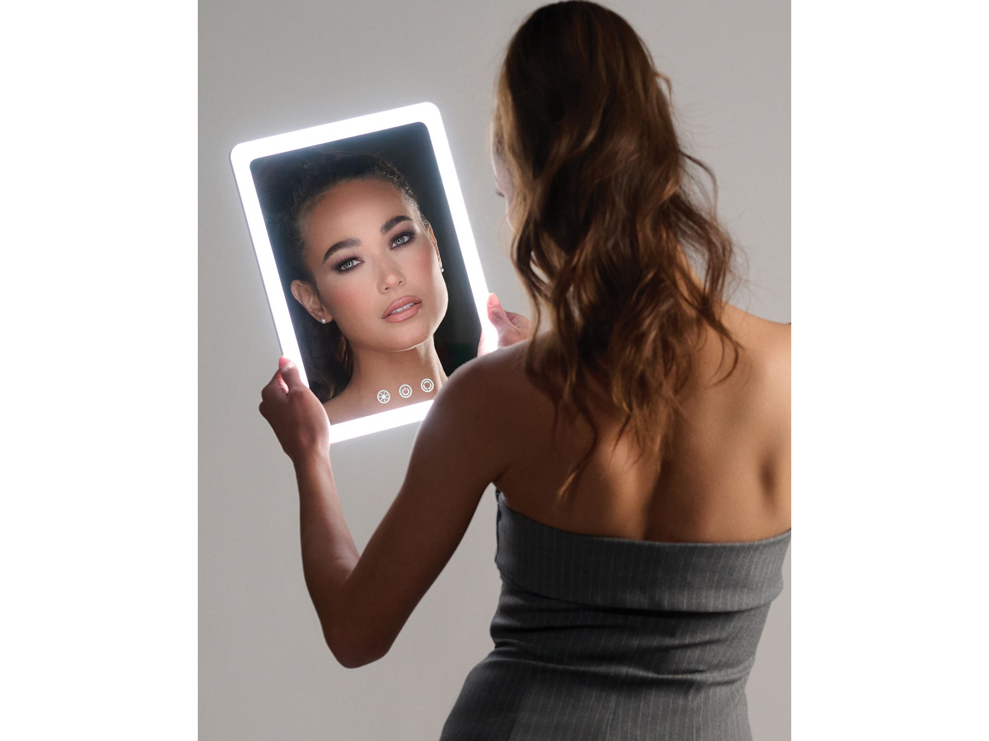 Slim Rechargeable Makeup Mirror — Image 3