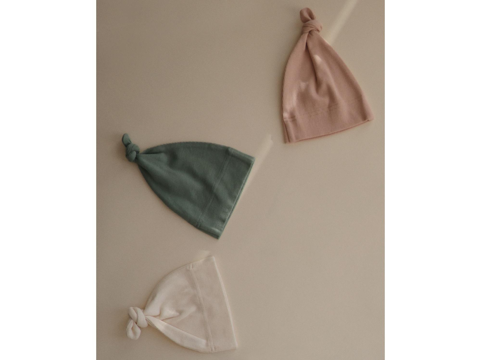 Ribbed Knotted Baby Gown + Beanie — Image 3