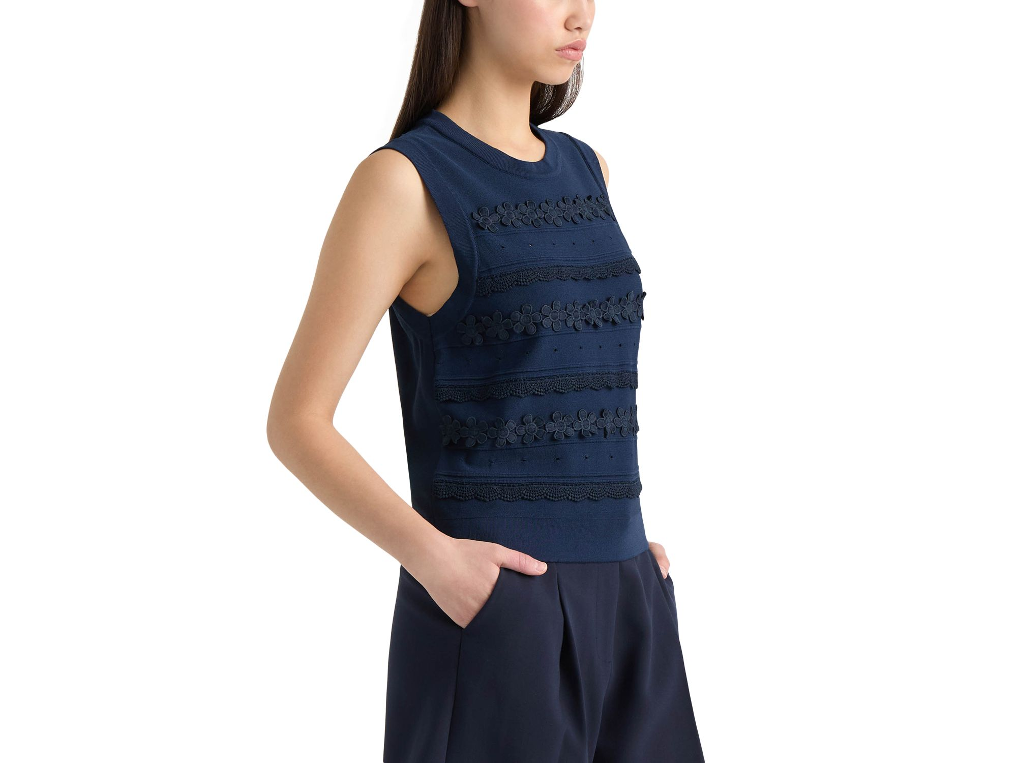Sleeveless Tank Top — Image 3