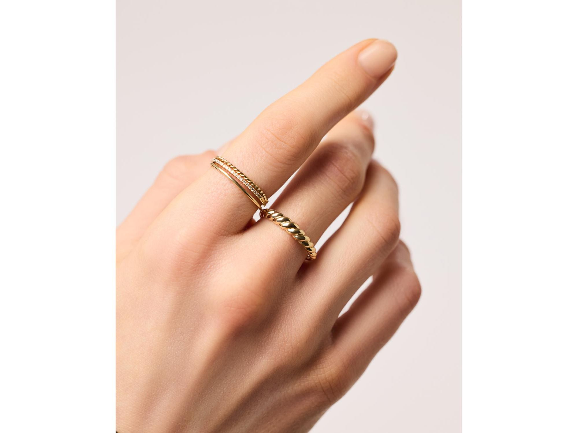 Solid Yellow Gold Dome Rope Ring — Image 4