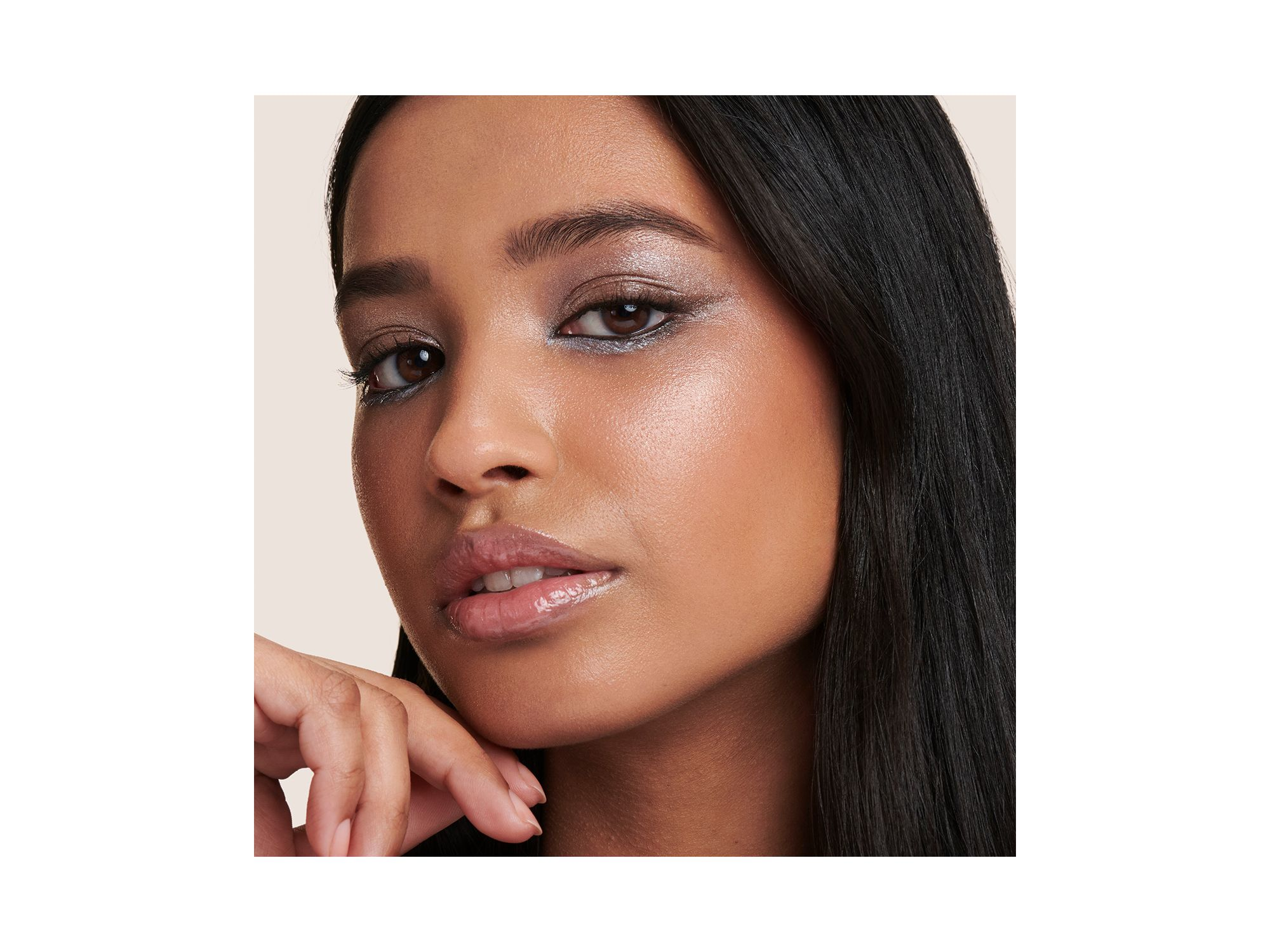 Eye Tint Long-Lasting Liquid Eyeshadow — Image 4