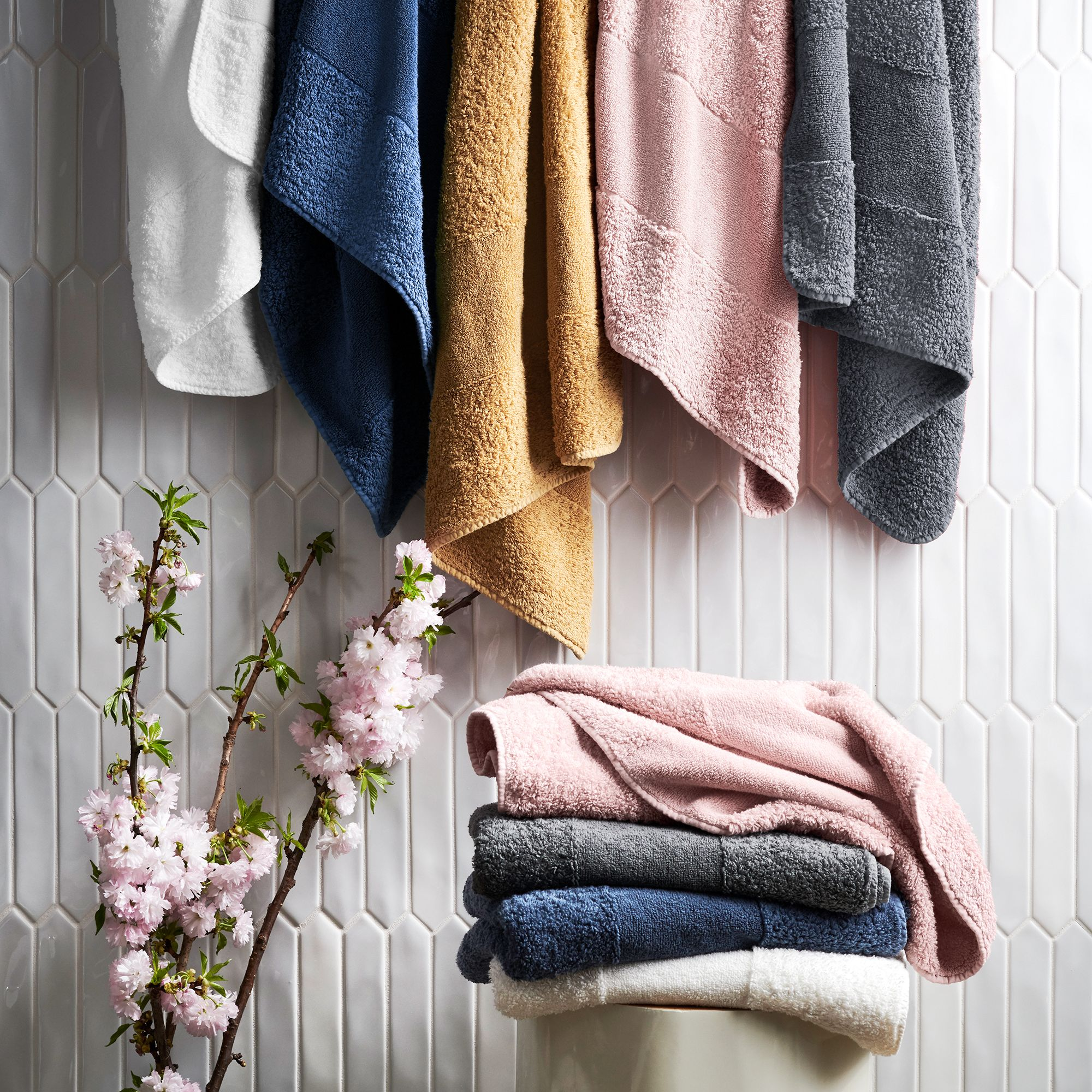 Super Line Towels - Exclusive — Image 4