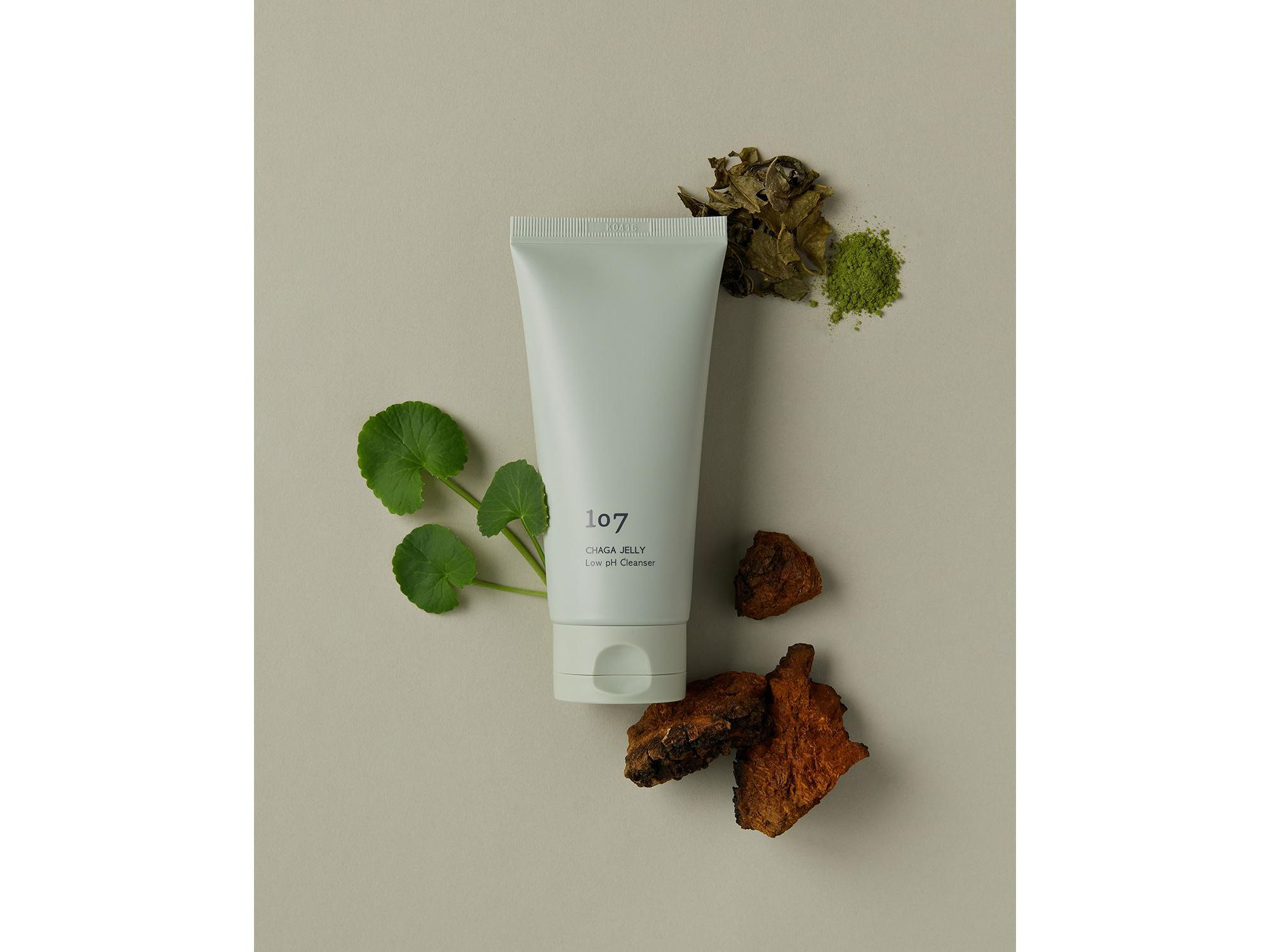 Chaga Jelly Low Ph Cleanser — Image 4