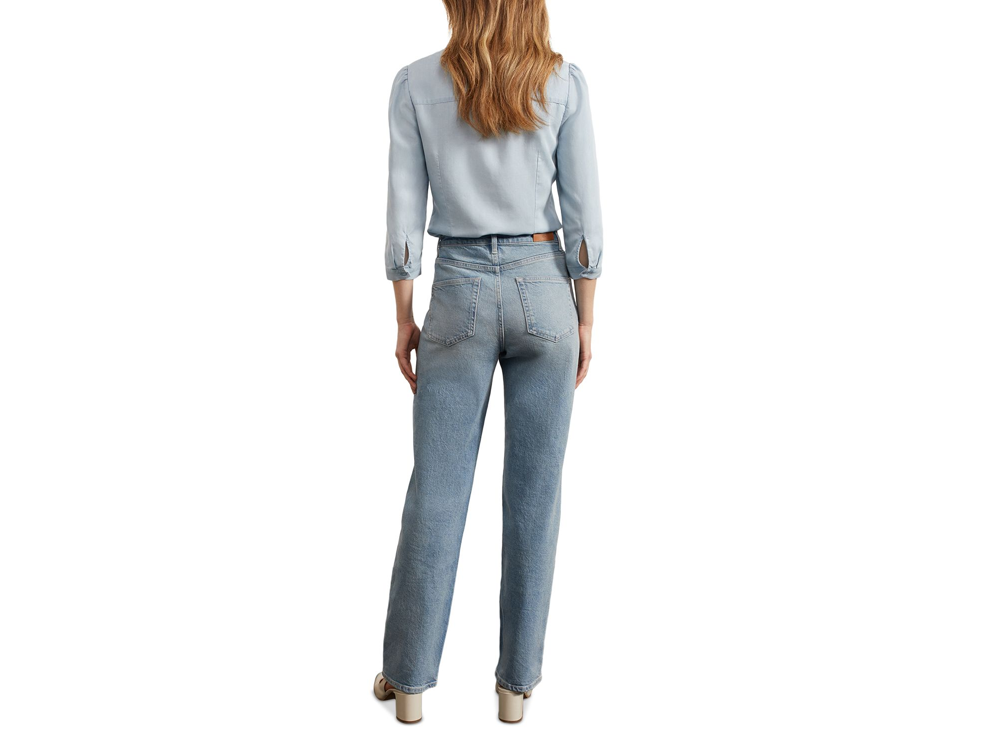 Limited Leigh Straight Leg Jean in Light Wash — Image 7