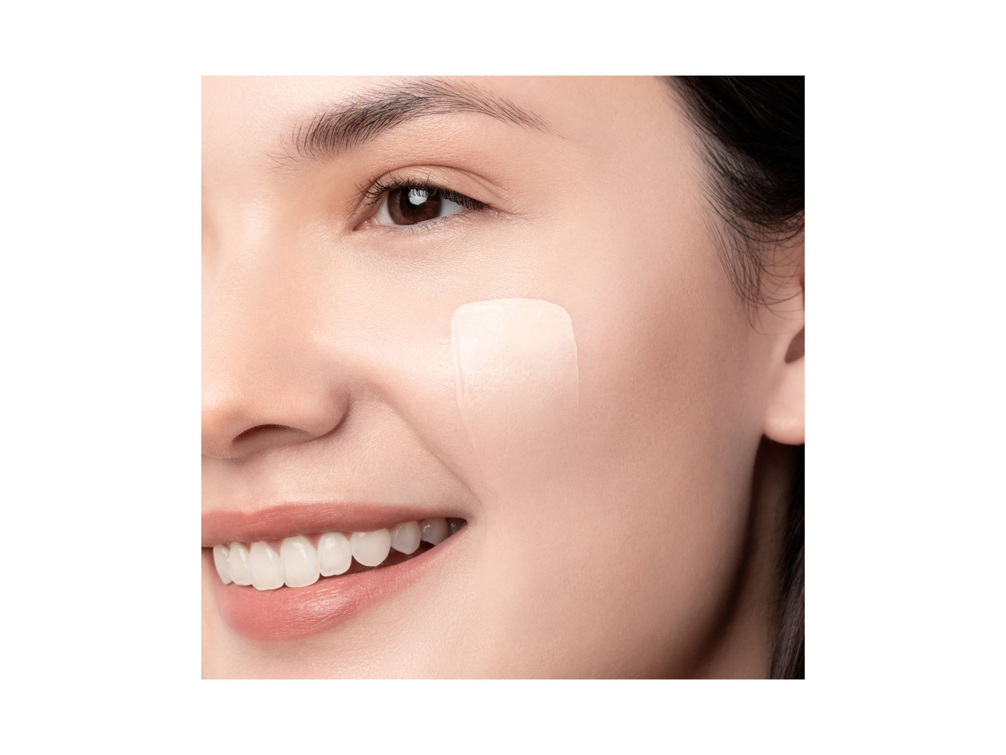 Just Skin Tinted Moisturizer SPF 15 1.2 oz. — Image 3
