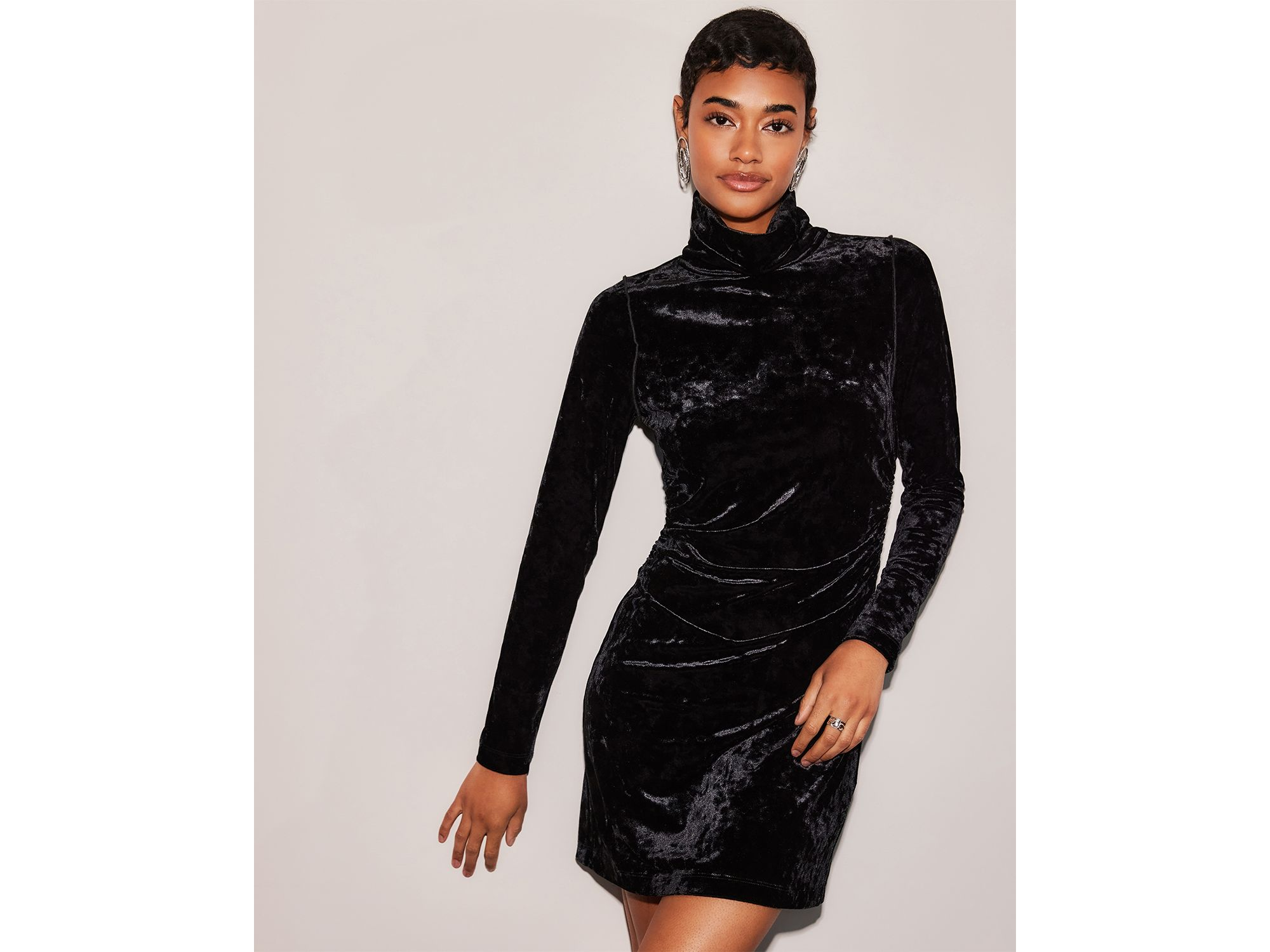 Beatrice Velvet Dress — Image 4