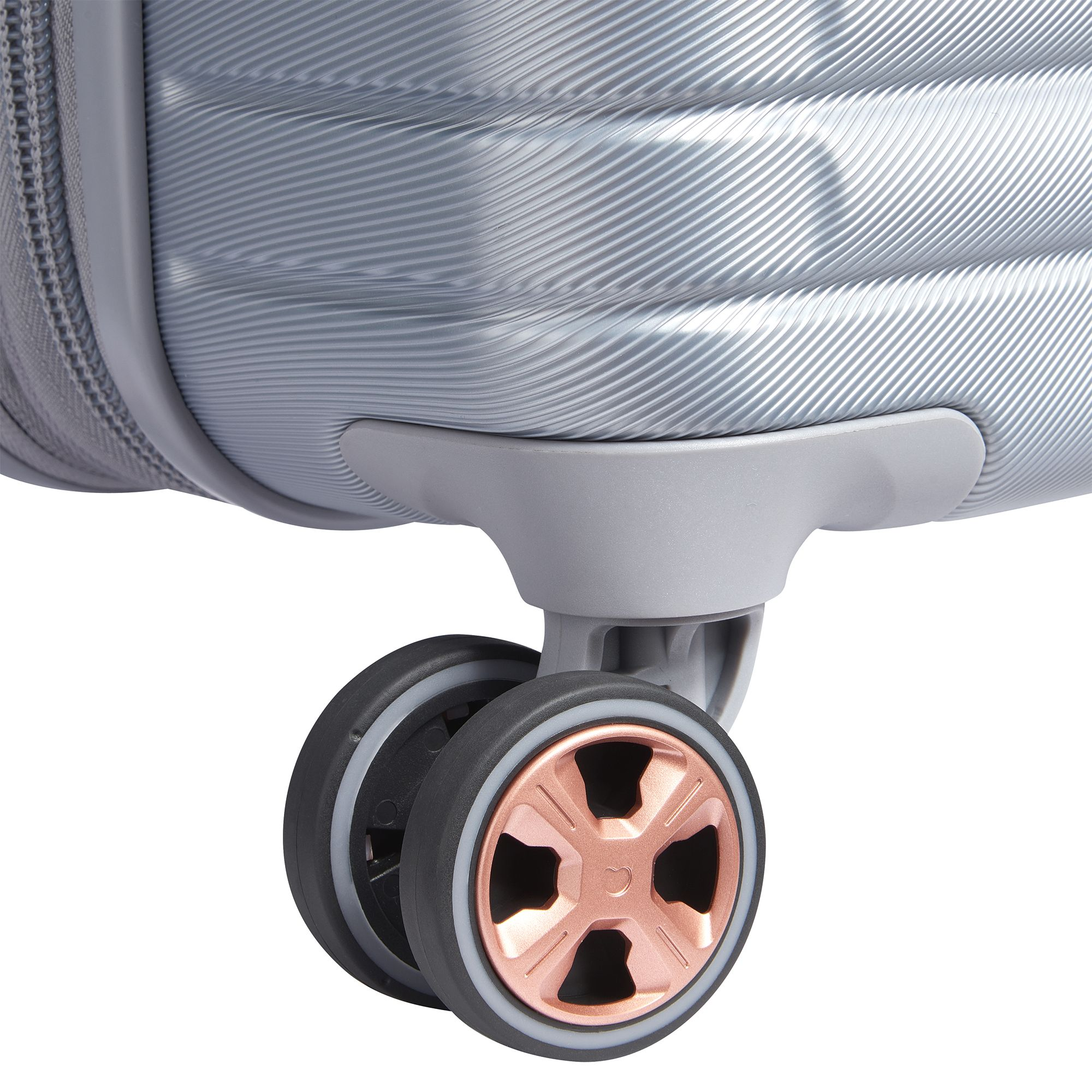Cruise 3.0 24" Expandable Spinner Suitcase — Image 10