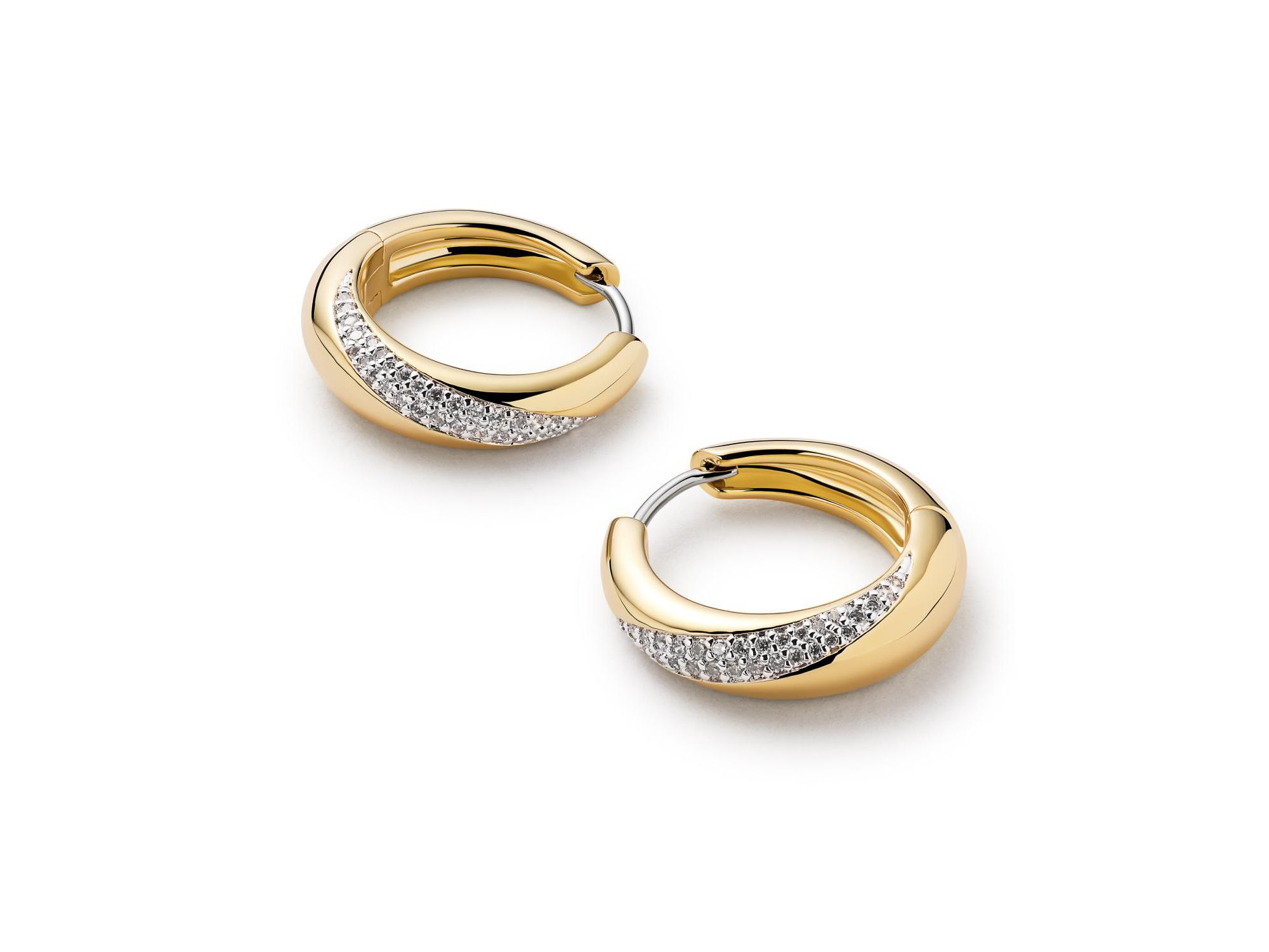 Kira Bold Hoop Earrings — Image 4