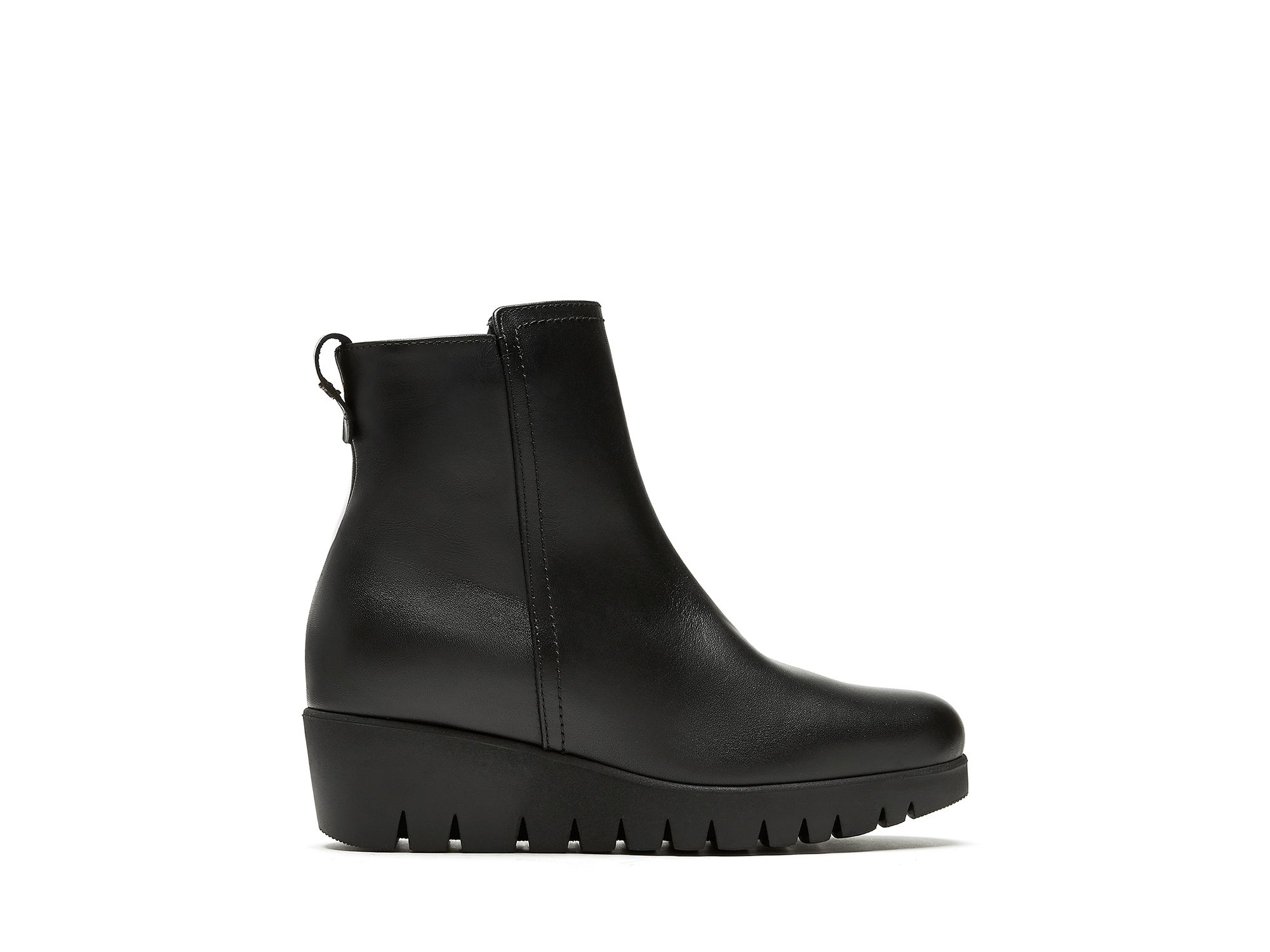 Women's Teagan City Dry™ Leather Ankle Boots — Image 4