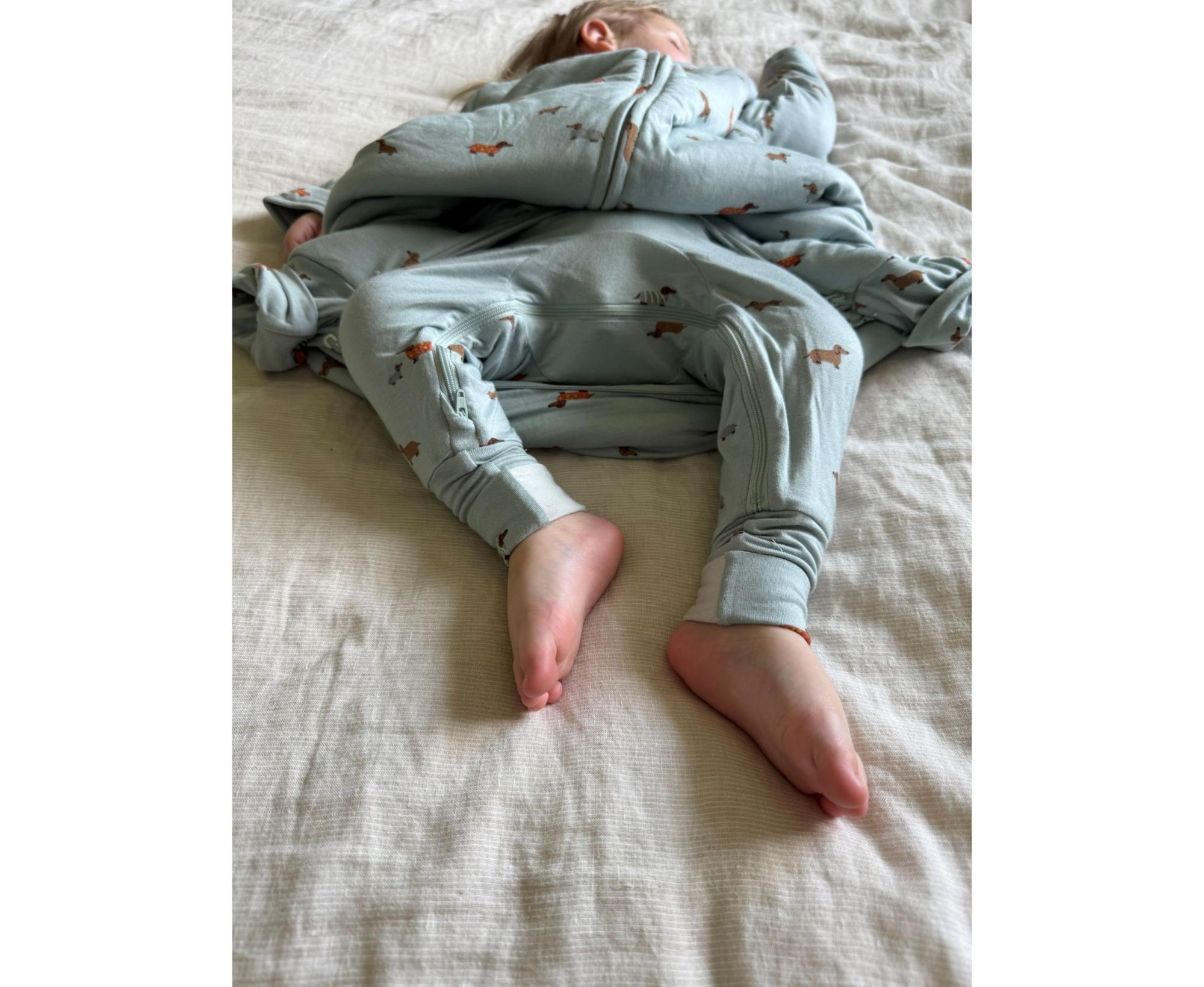 Unisex Baby Long Sleeve footie Sleep Bag Duvet 2.5 TOG- Baby, Little Kid — Image 4