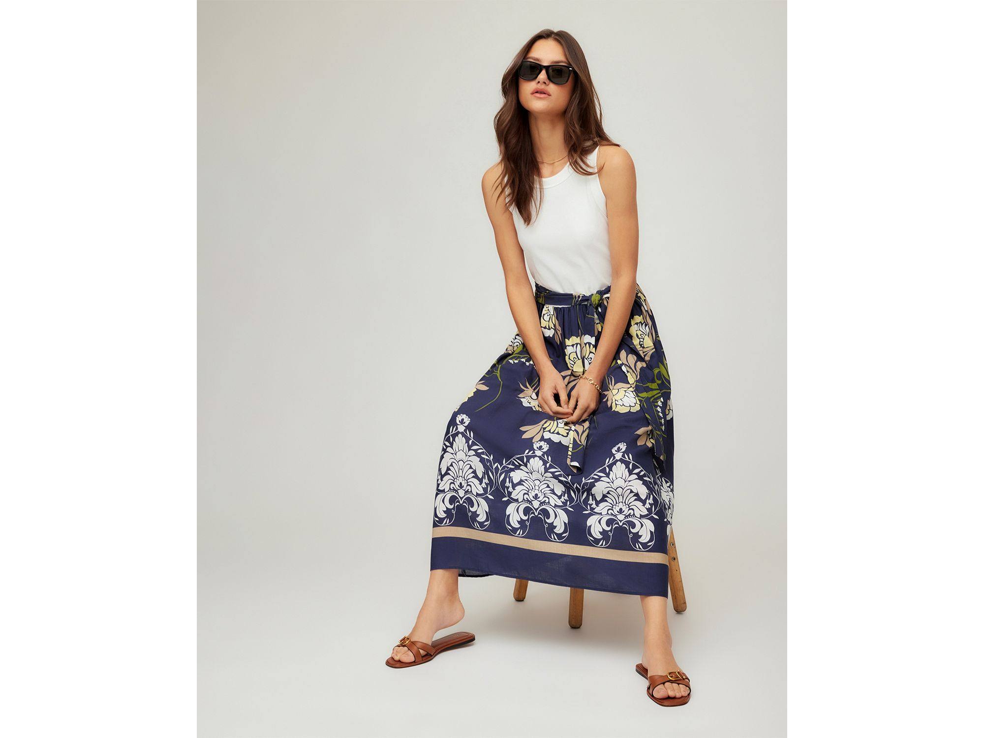 Seline Contrast Midi Dress — Image 4