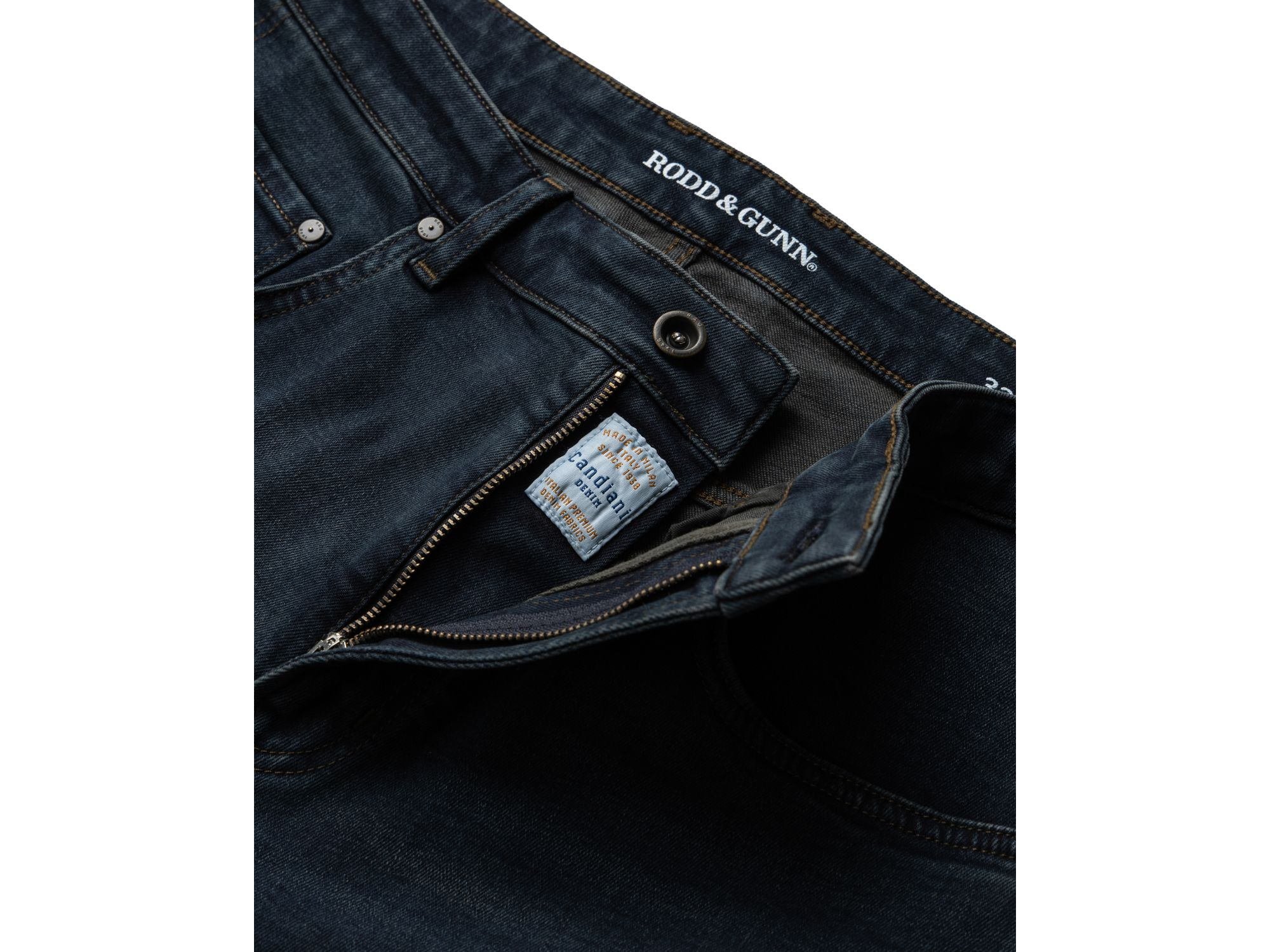 Linden Relaxed Fit Italian Denim Jeans in Blue Black — Image 4