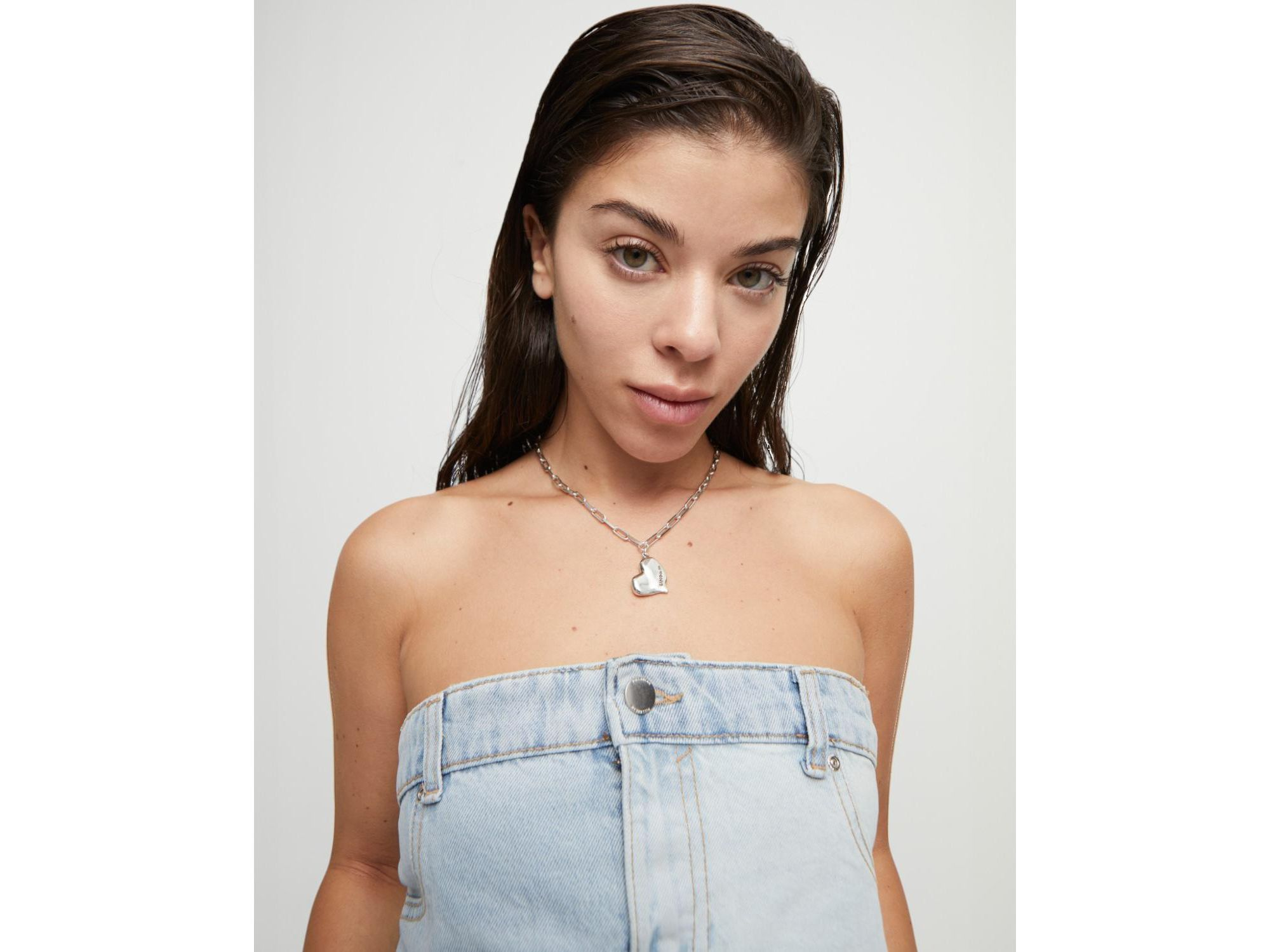 Medium Heart Link Necklace — Image 3