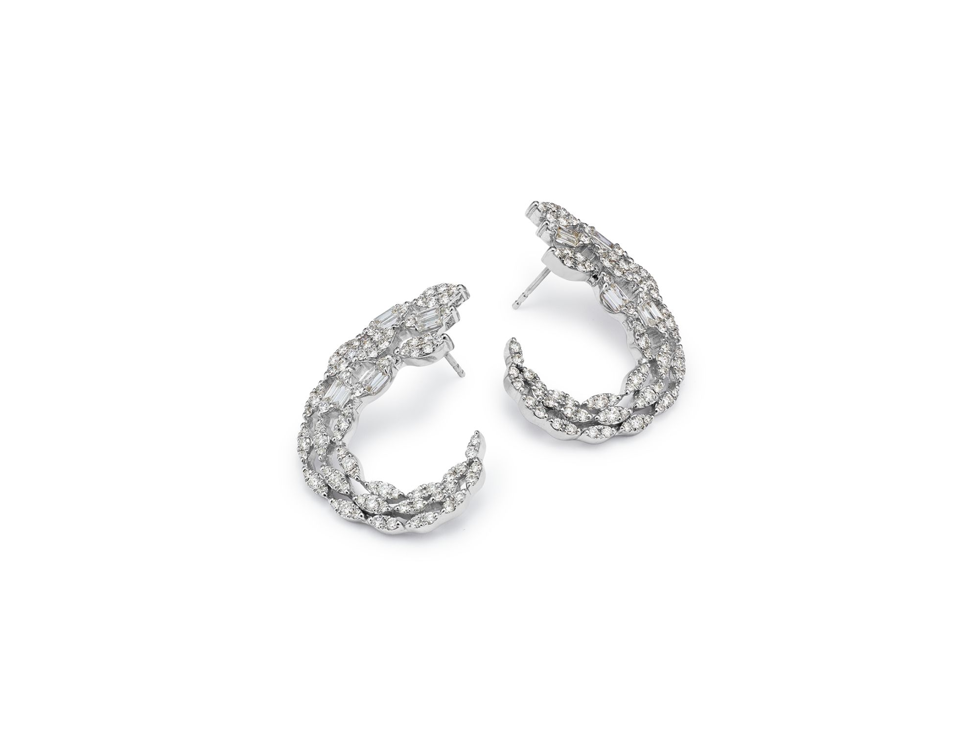Diamond Round & Baguette Spiral Hoop Earrings in 14K White Gold, 1.75 tcw — Image 3
