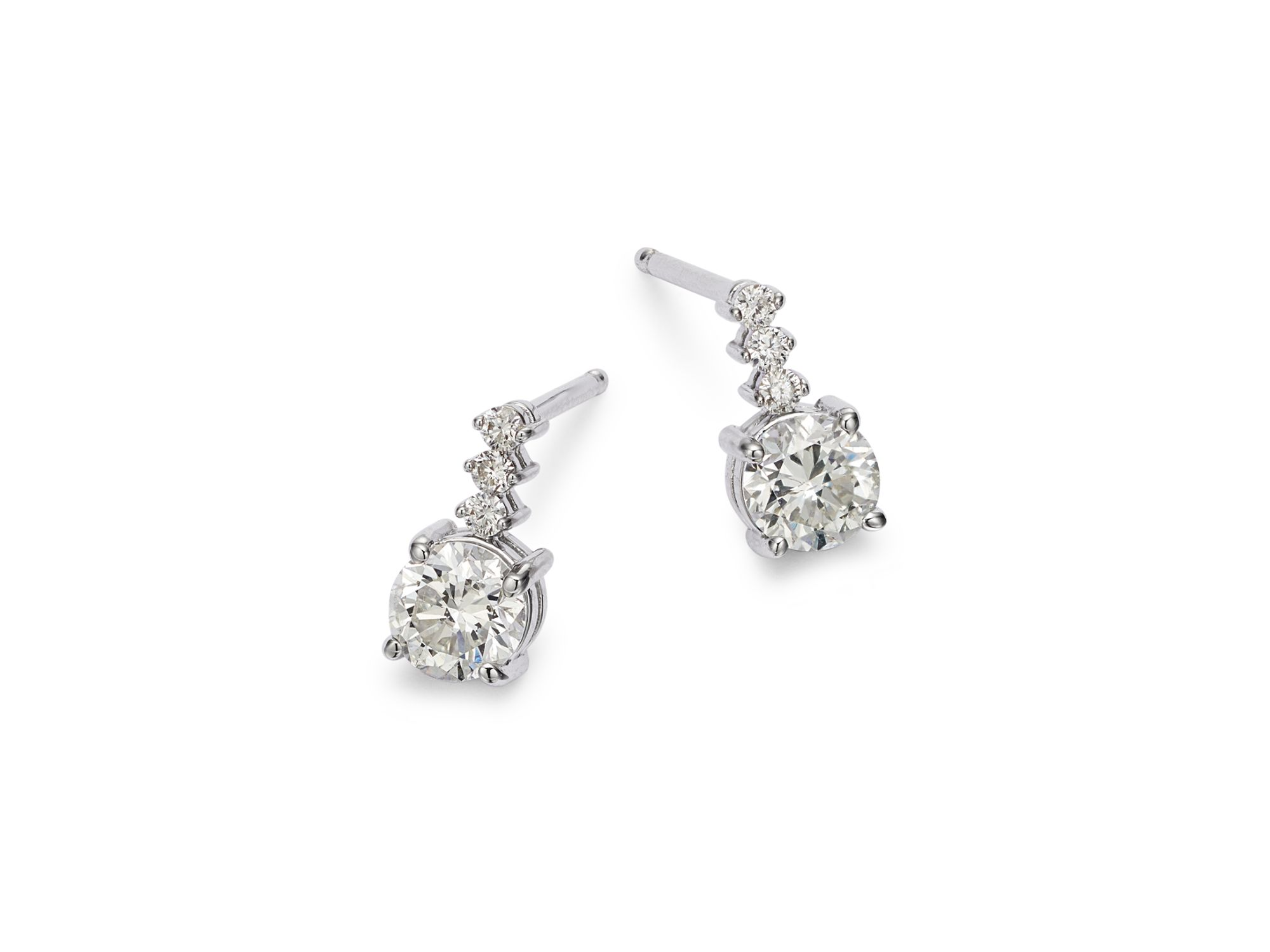 14K White Gold Diamond Drop Earrings, 1.0 tcw — Image 3