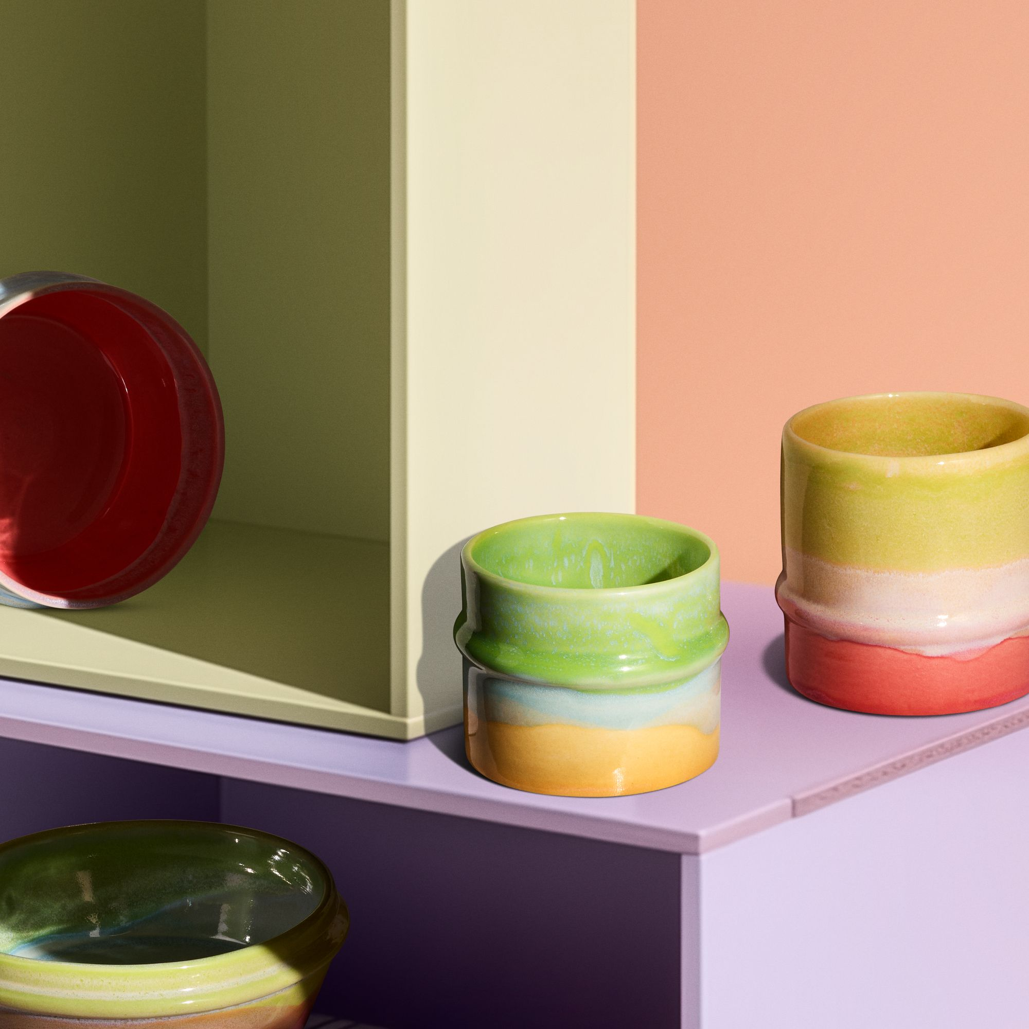 Poppery Mug in Yellow/Pink — Image 4