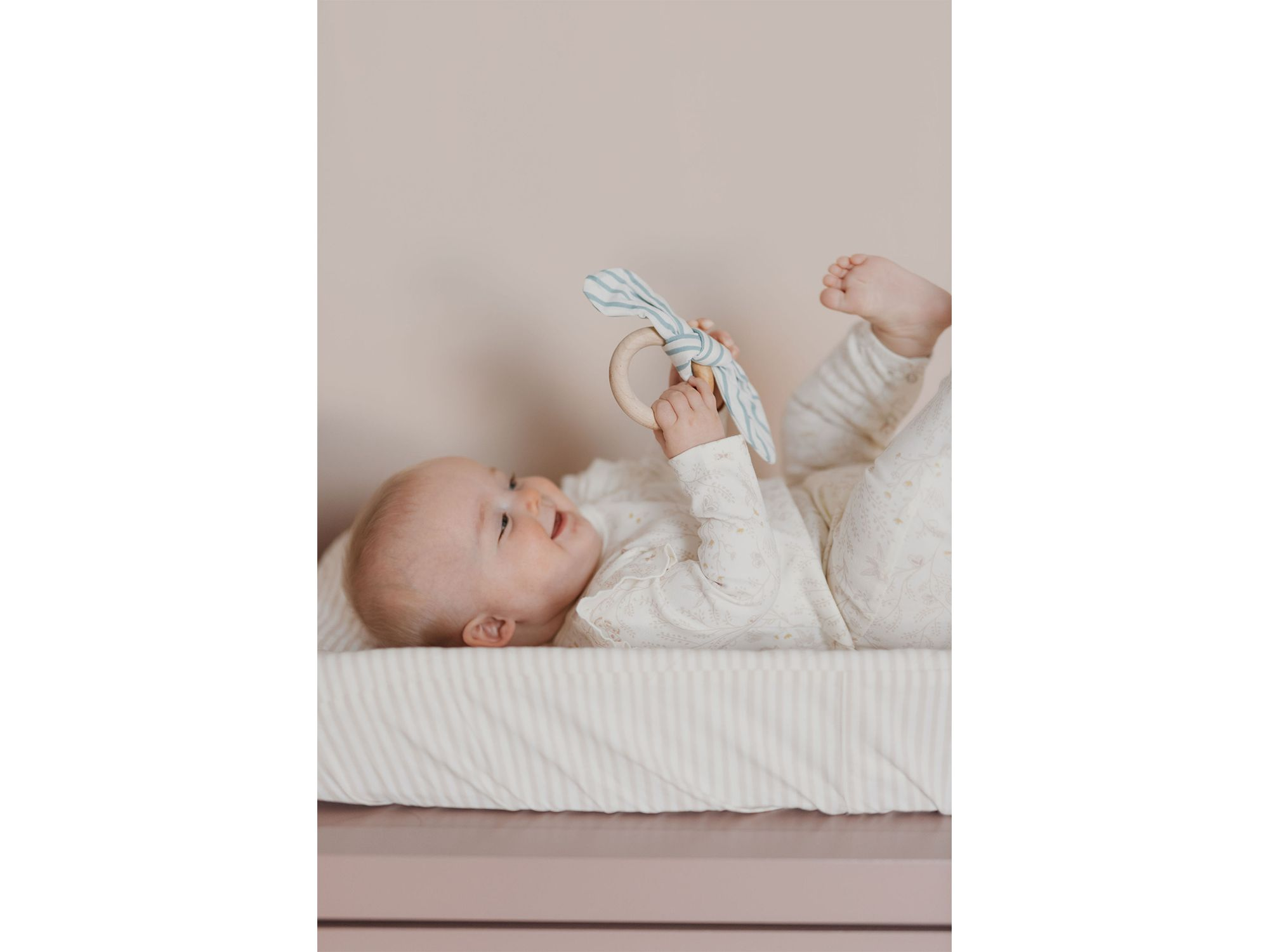 Unisex Ruffle Romper - Baby — Image 7
